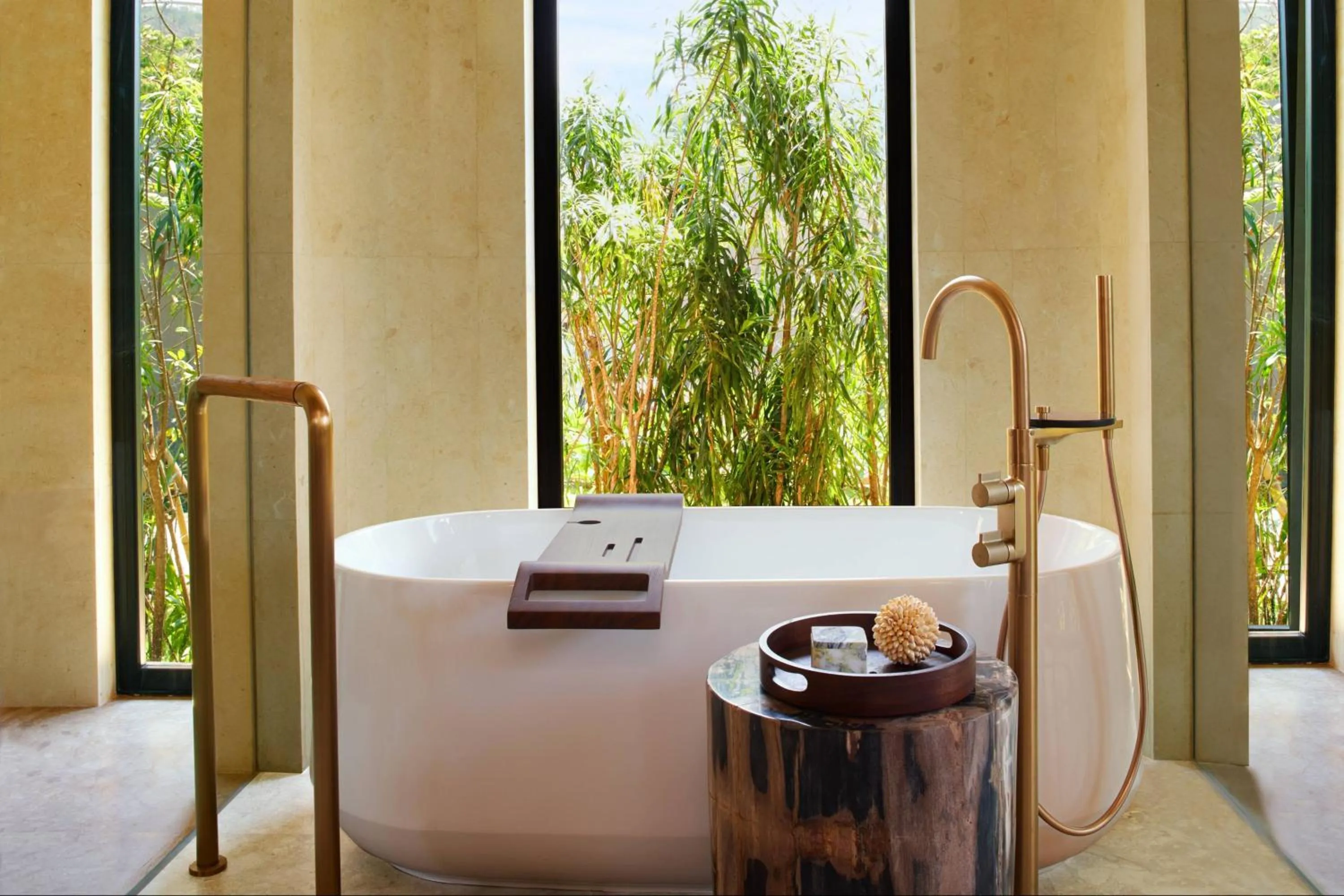 Bathroom in TA’AKTANA, a Luxury Collection Resort & Spa, Labuan Bajo