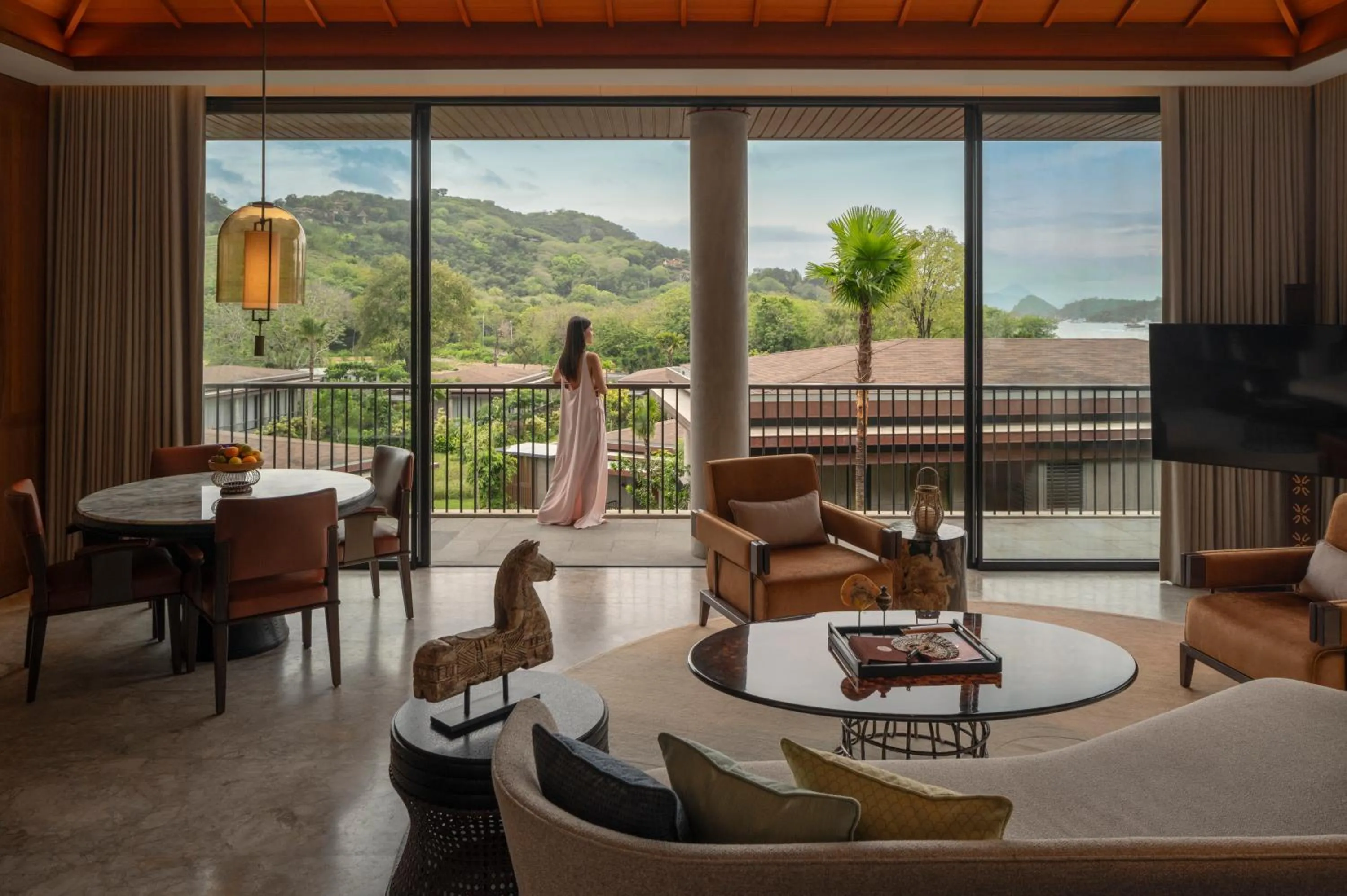 Living room in TA’AKTANA, a Luxury Collection Resort & Spa, Labuan Bajo