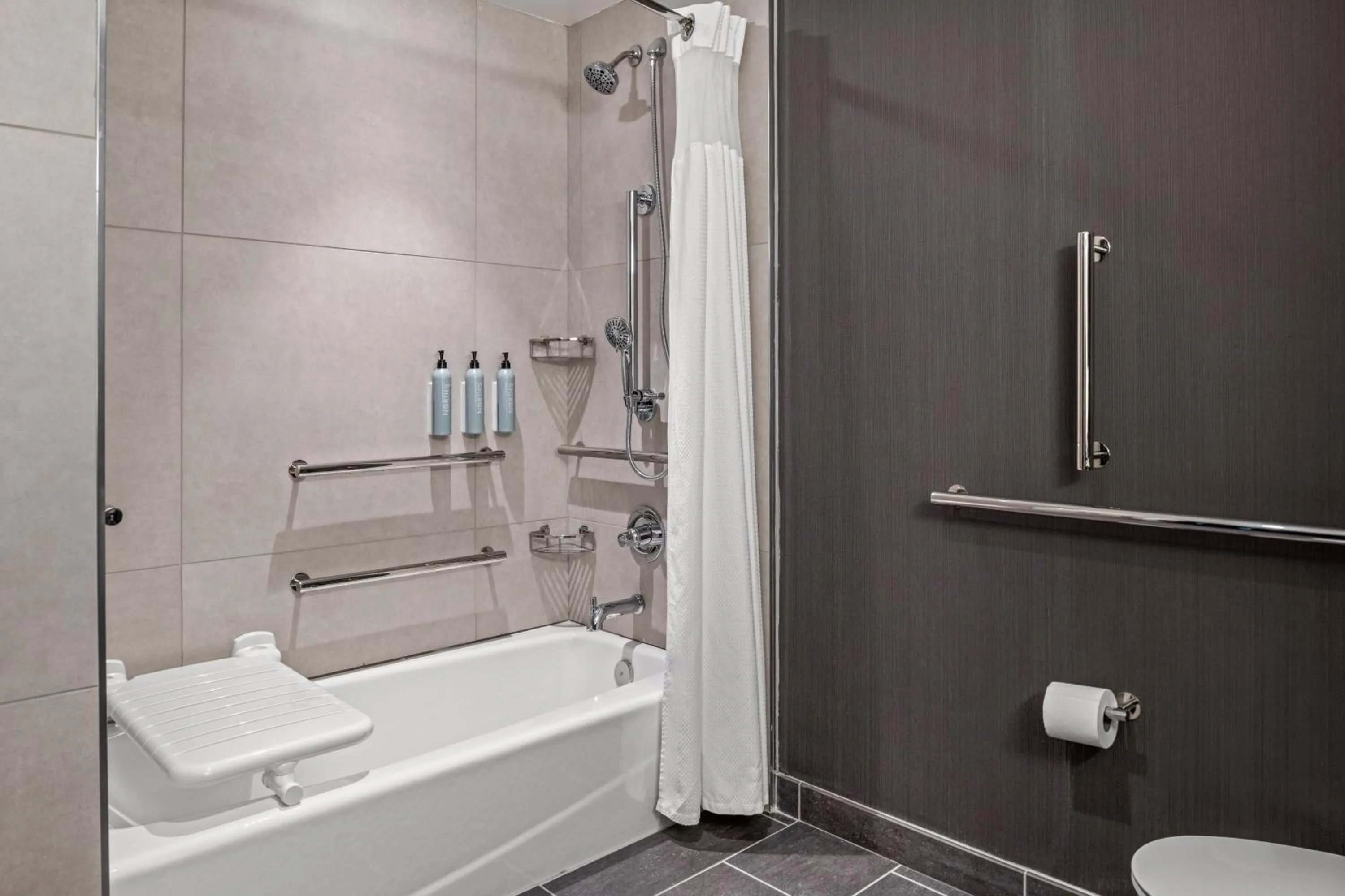 Courtyard by Marriott Modesto North