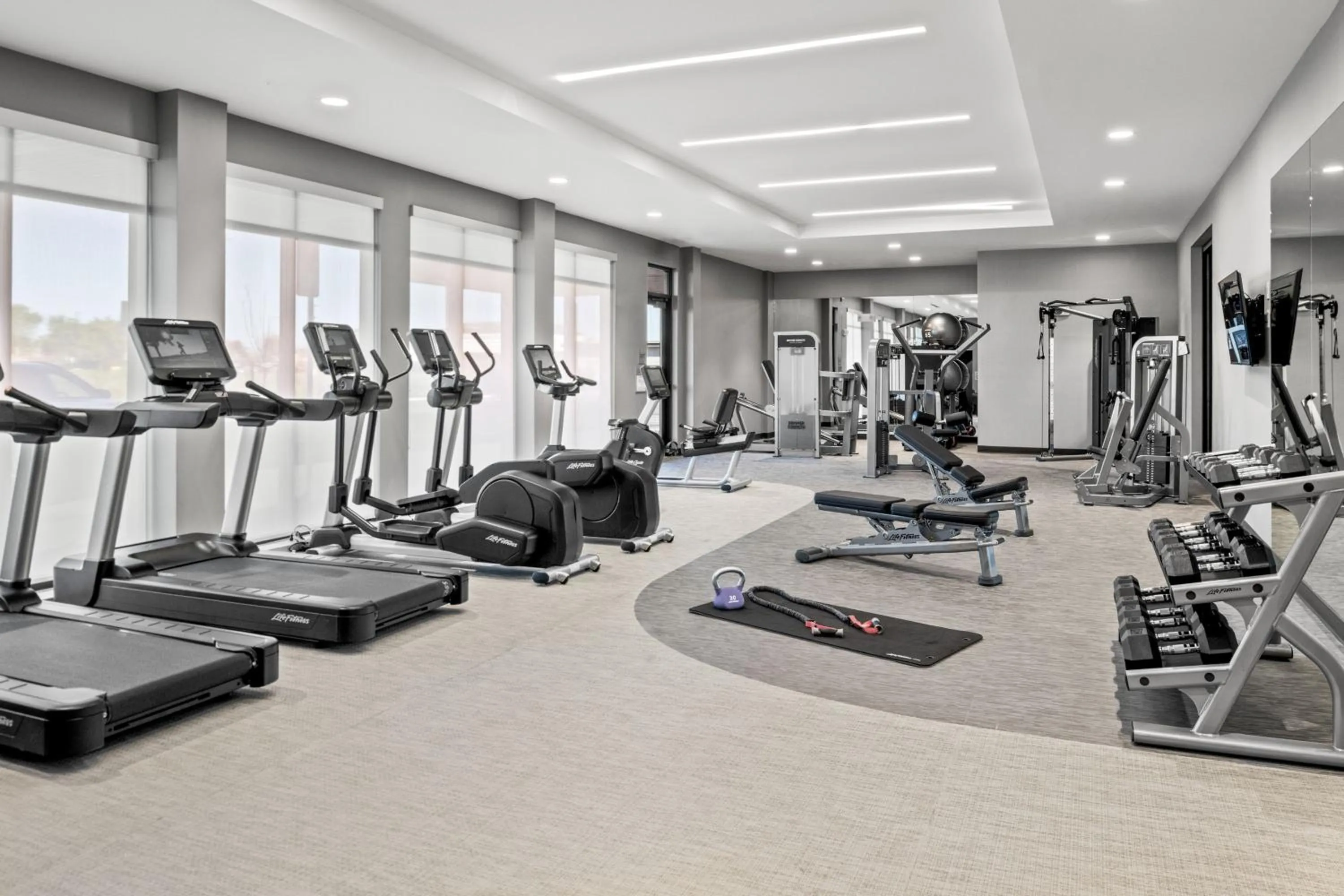 Fitness centre/facilities in Courtyard by Marriott Modesto North