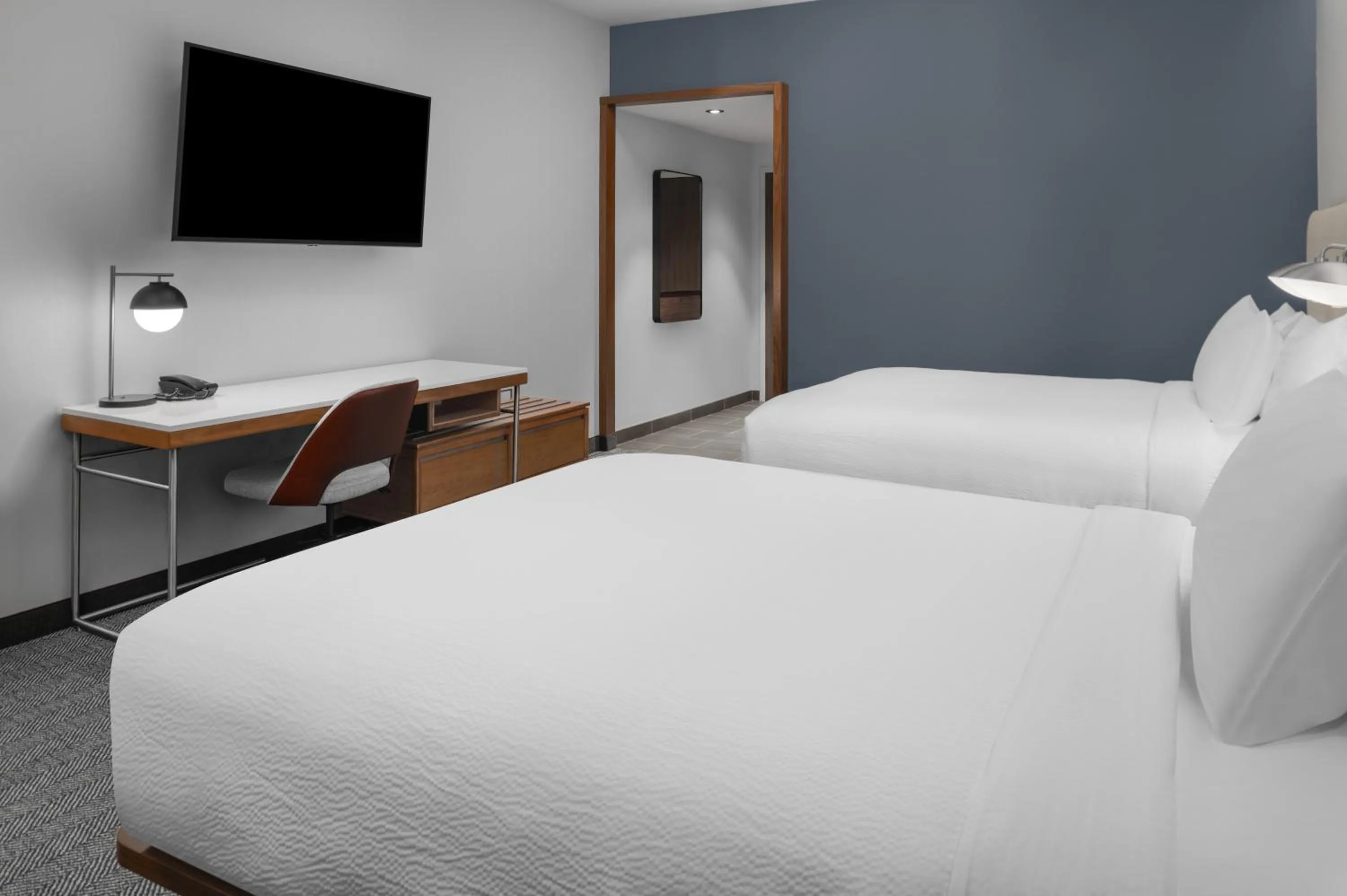 Bedroom, Bed in Courtyard by Marriott Modesto North
