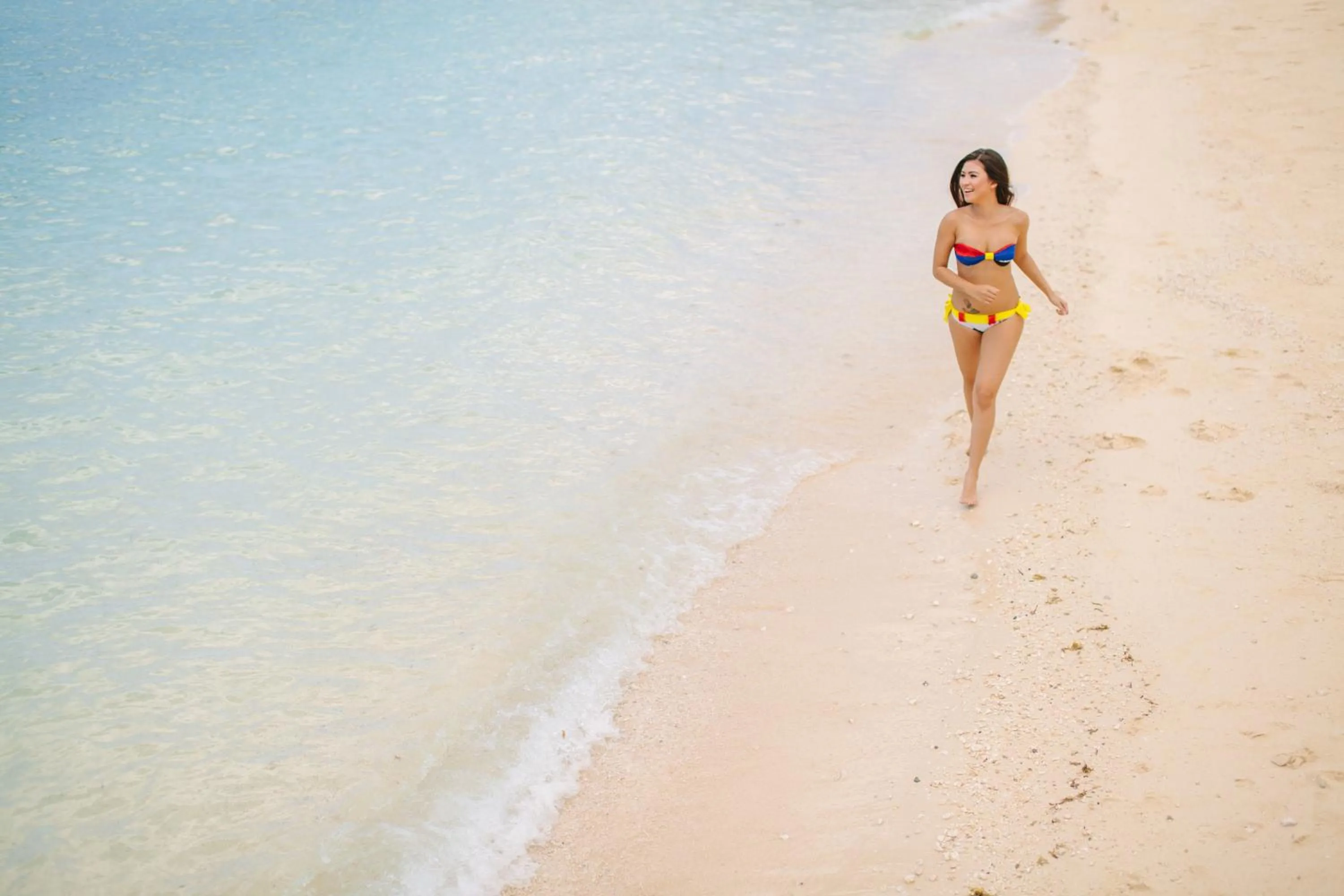 Cuna Mangodlong Paradise Beach Resort