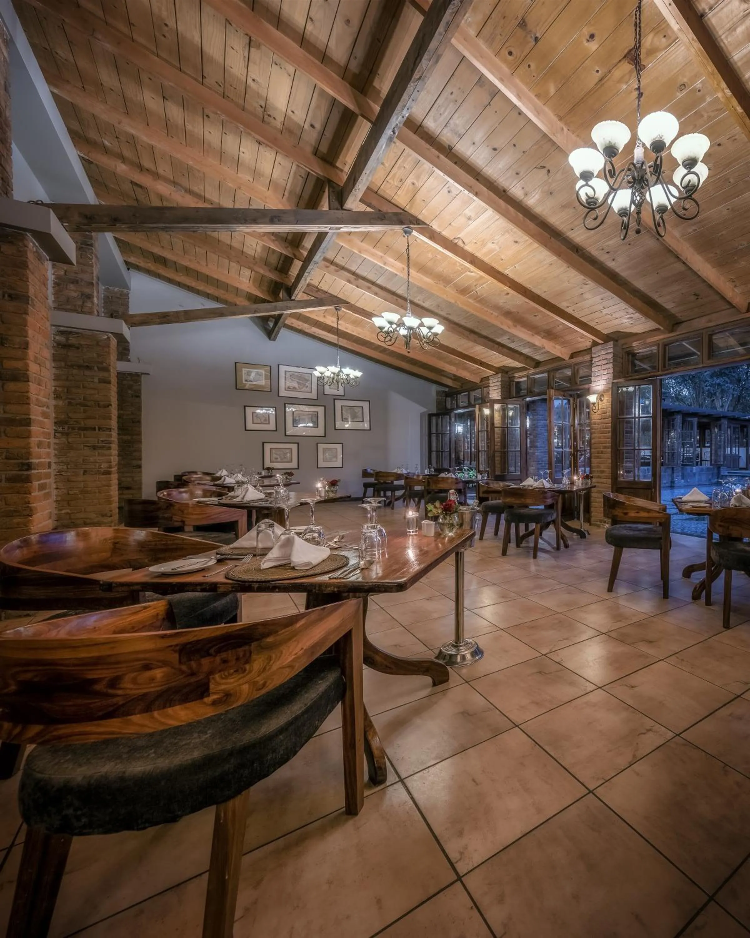 Restaurant/places to eat in Elewana Arusha Coffee Lodge