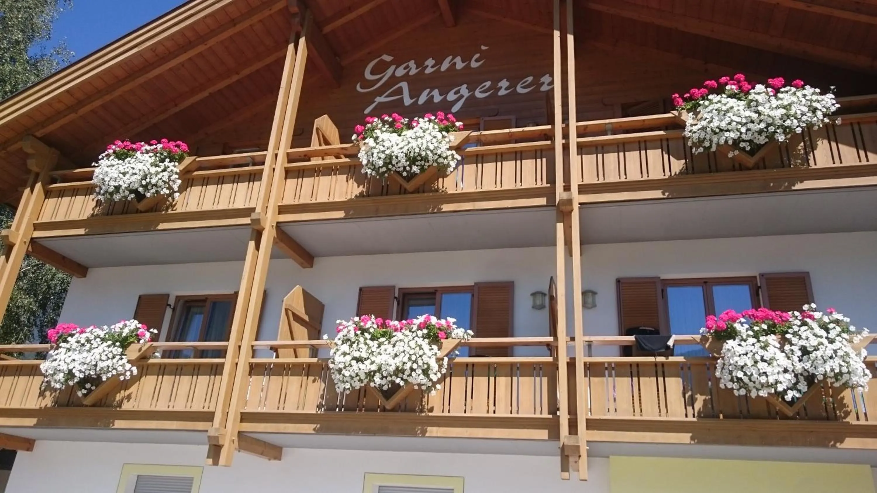 Property building in Hotel Garni Angerer
