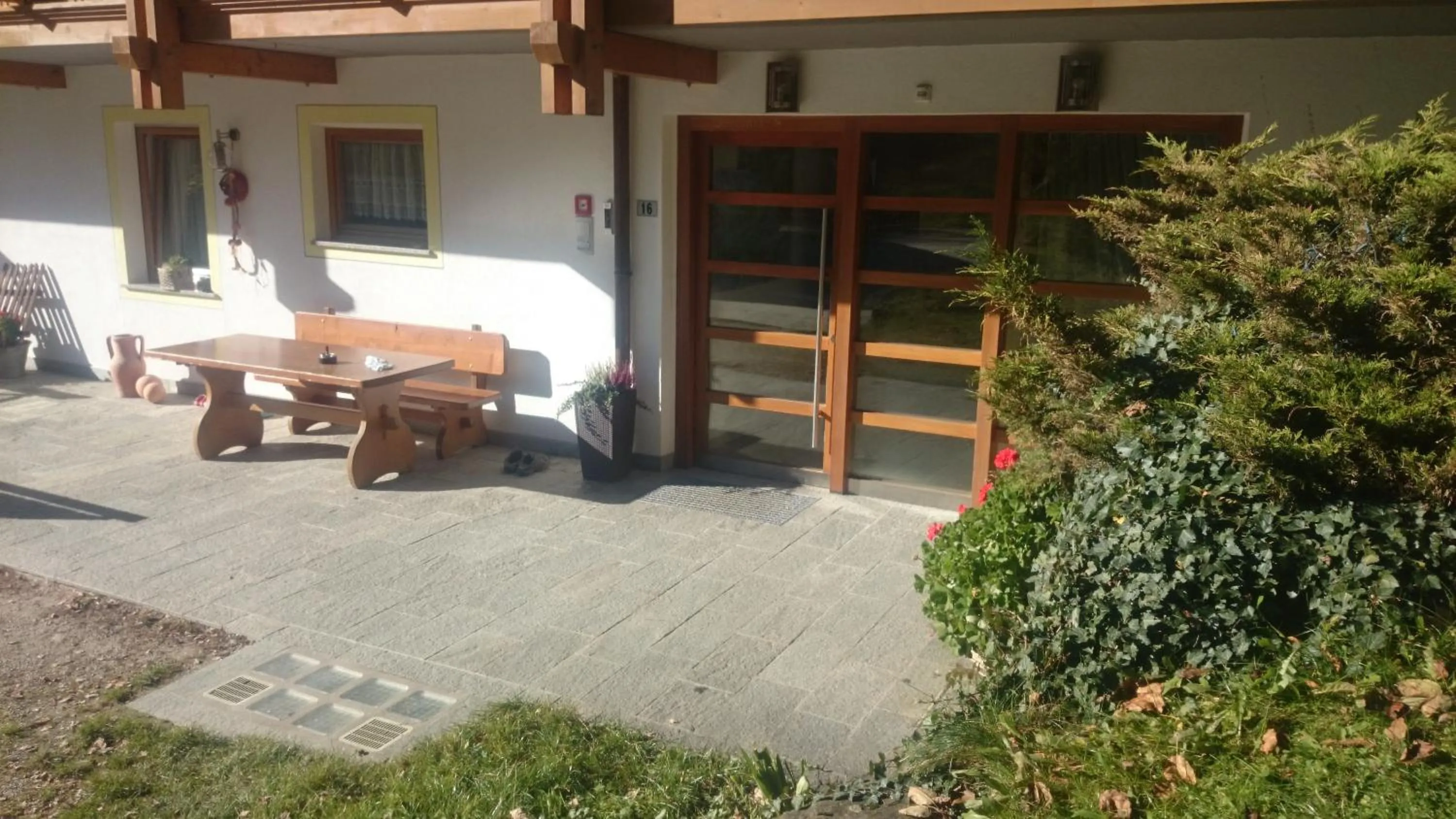 Facade/entrance in Hotel Garni Angerer