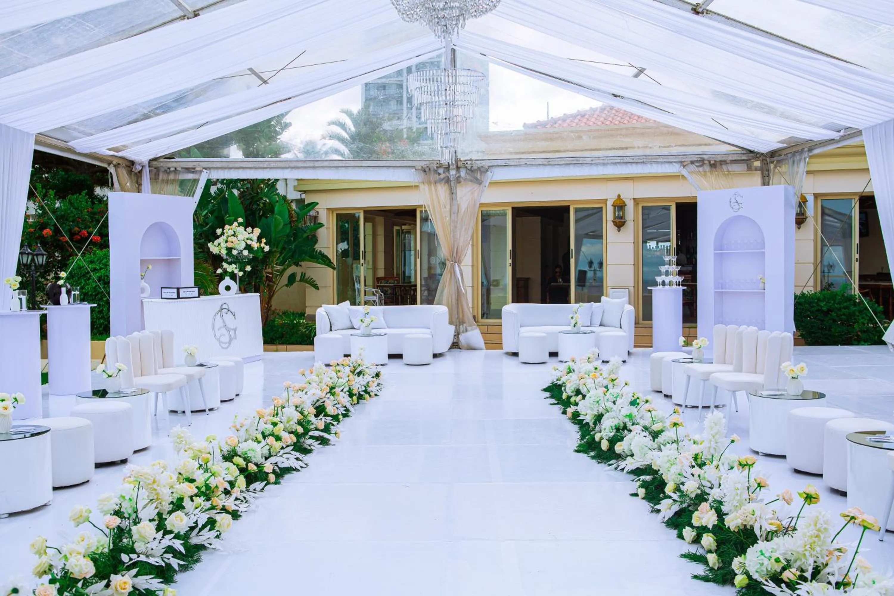 wedding in Polana Serena Hotel