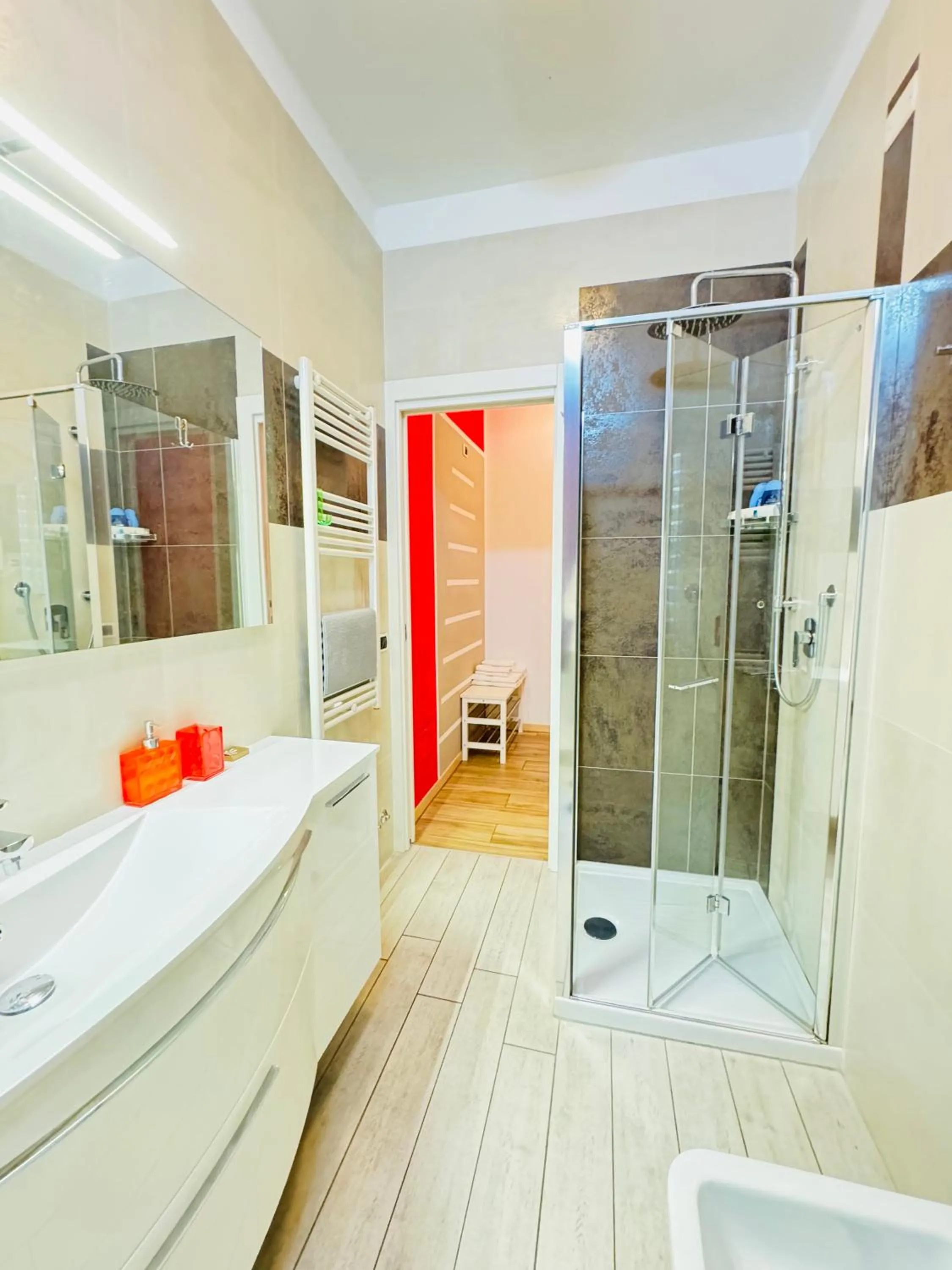 Smart-House Rent-Rooms FREE PARKING