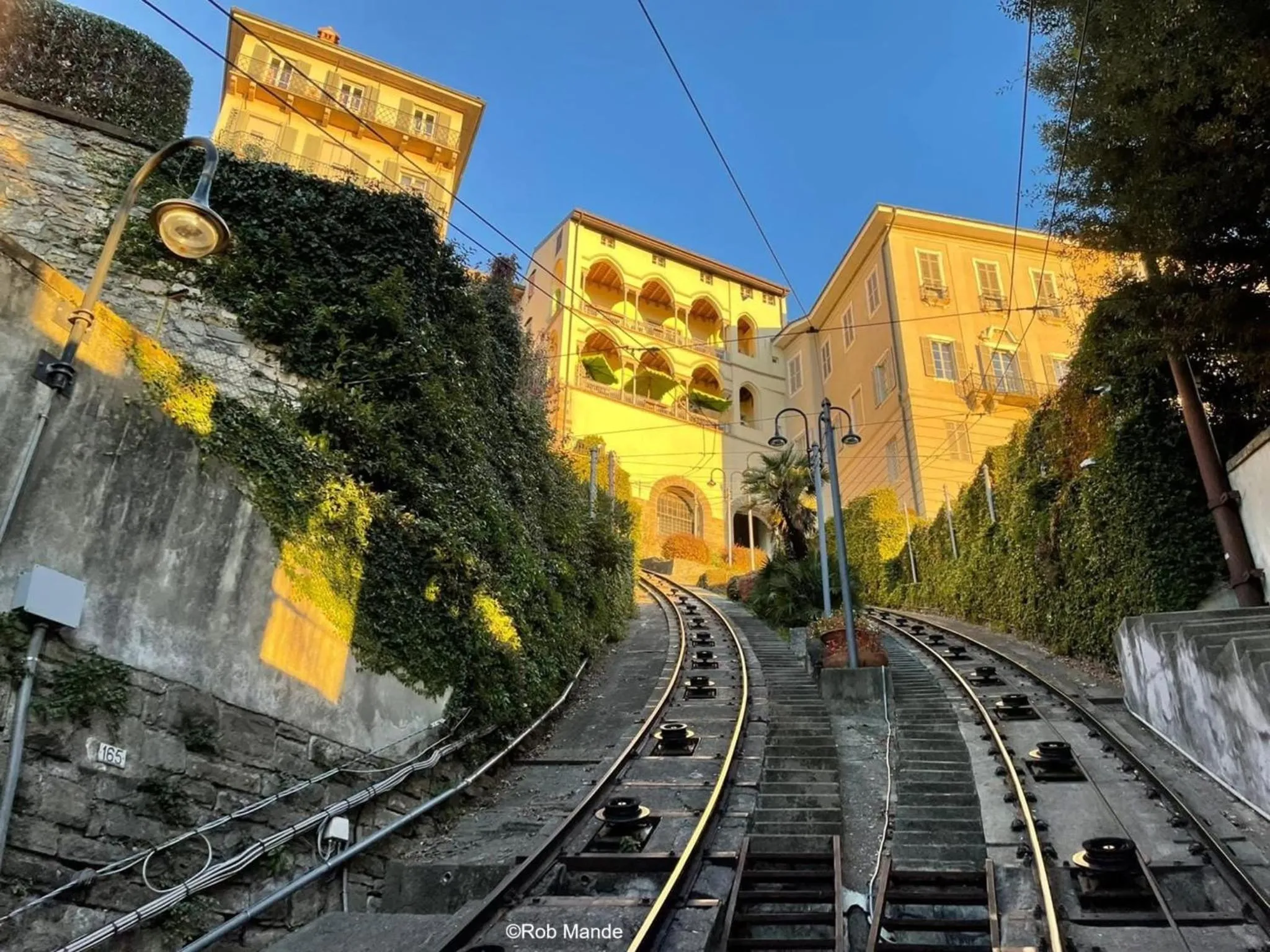 Smart-House Rent-Rooms FREE PARKING