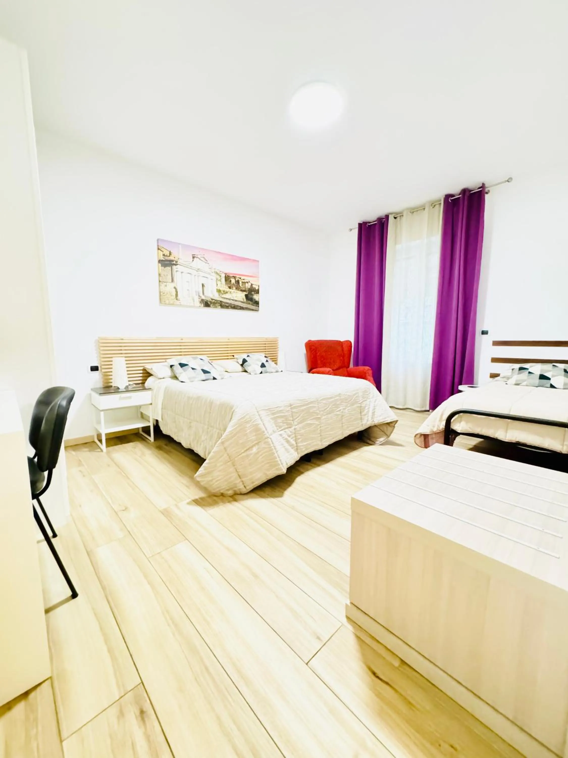 Bed in Smart-House Rent-Rooms FREE PARKING