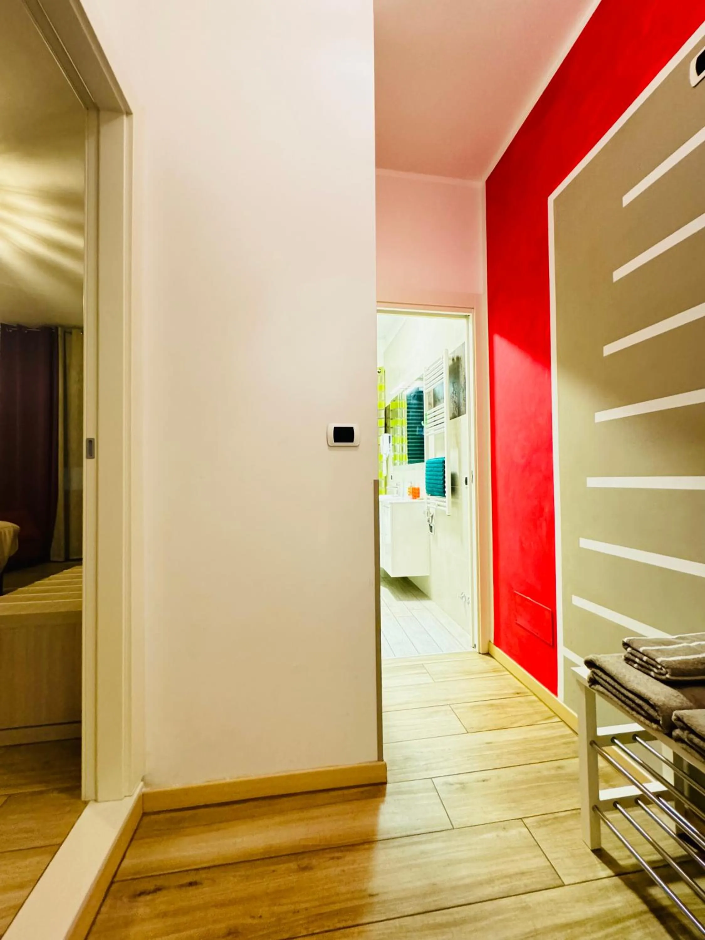 Smart-House Rent-Rooms FREE PARKING