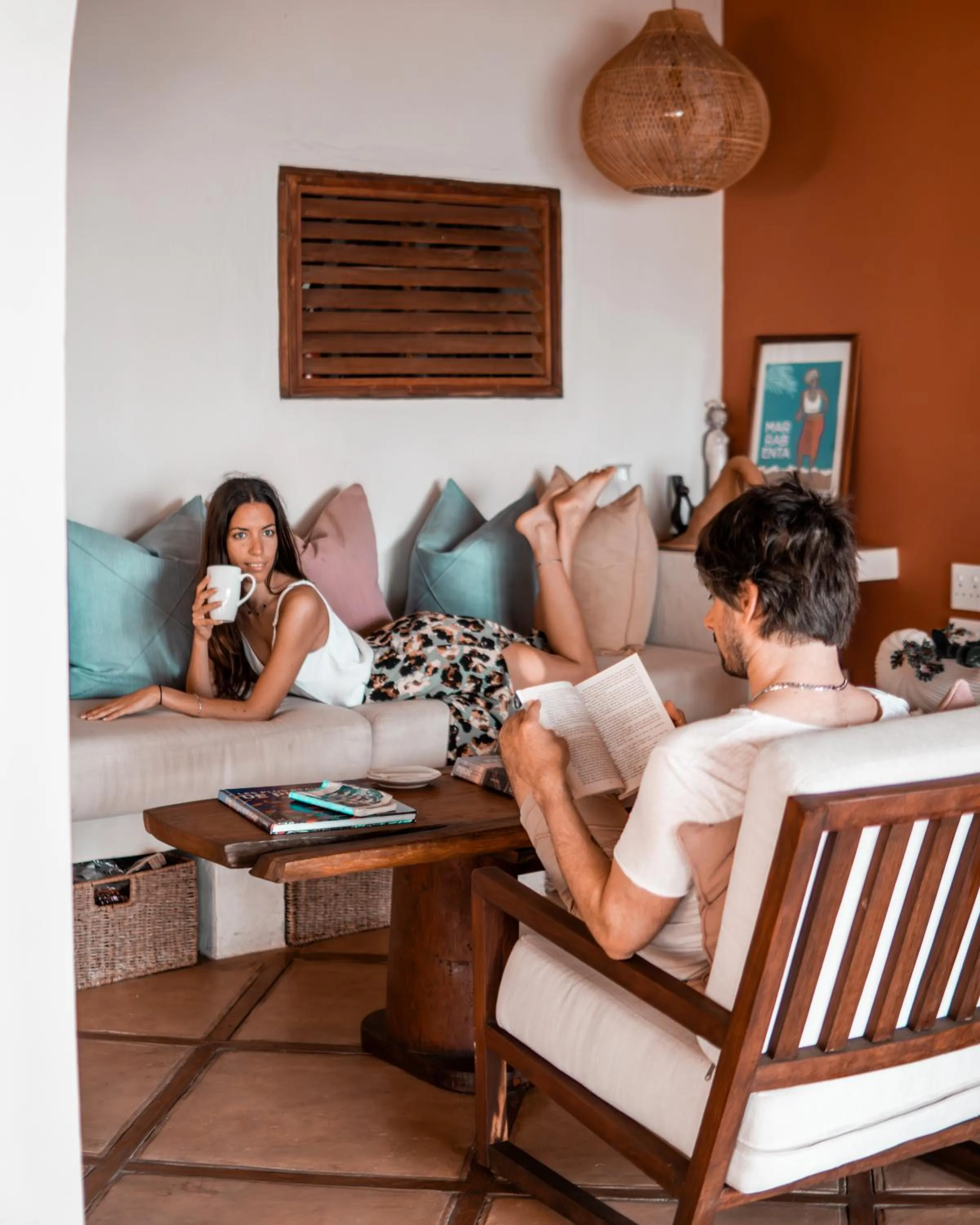 Property building in Casa Babi