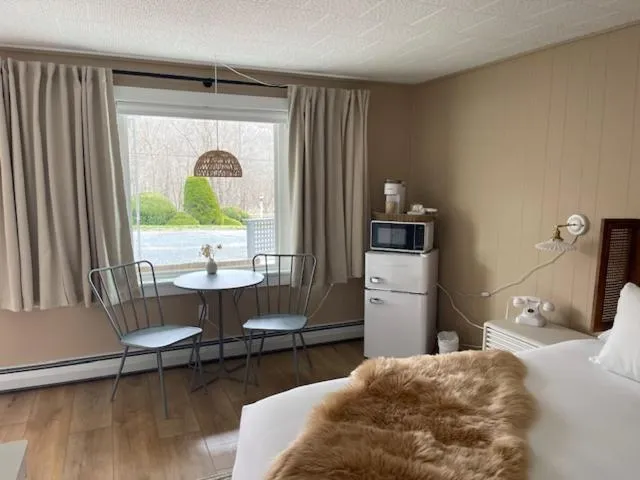 Bed in Berkshire Valley Inn