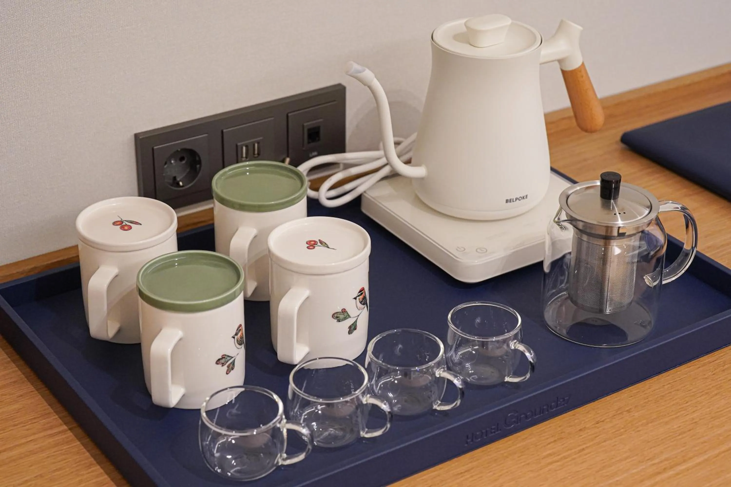 Coffee/tea facilities in Hotel Ground27