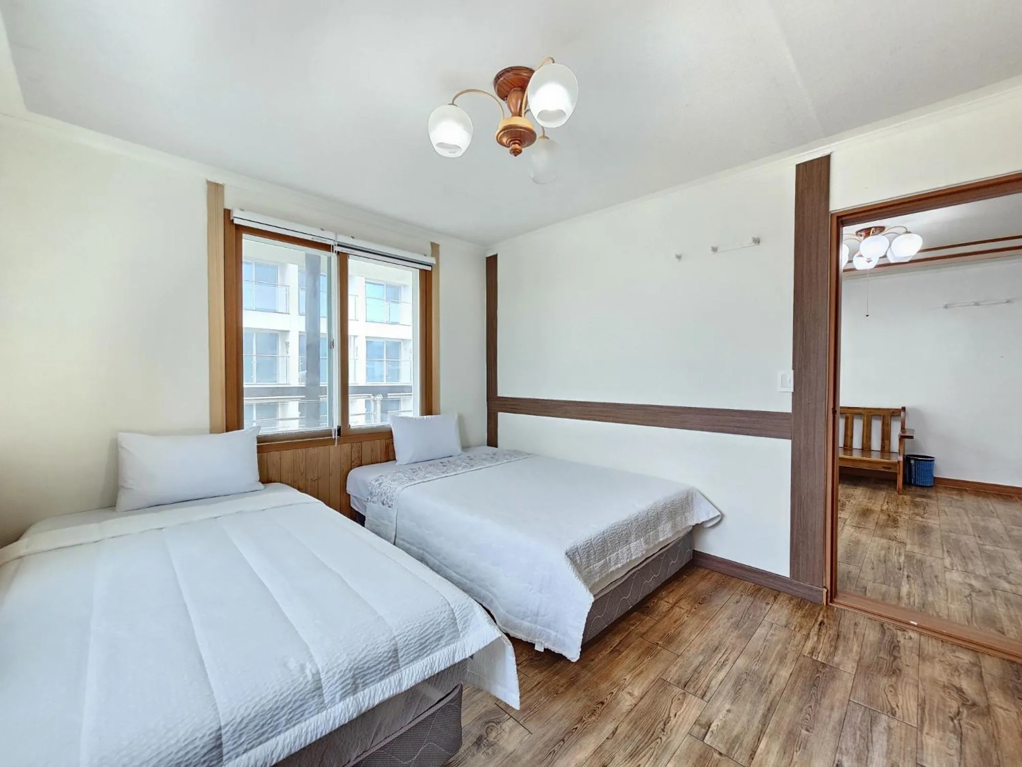 Bed in Seongsan Sunrise Pension