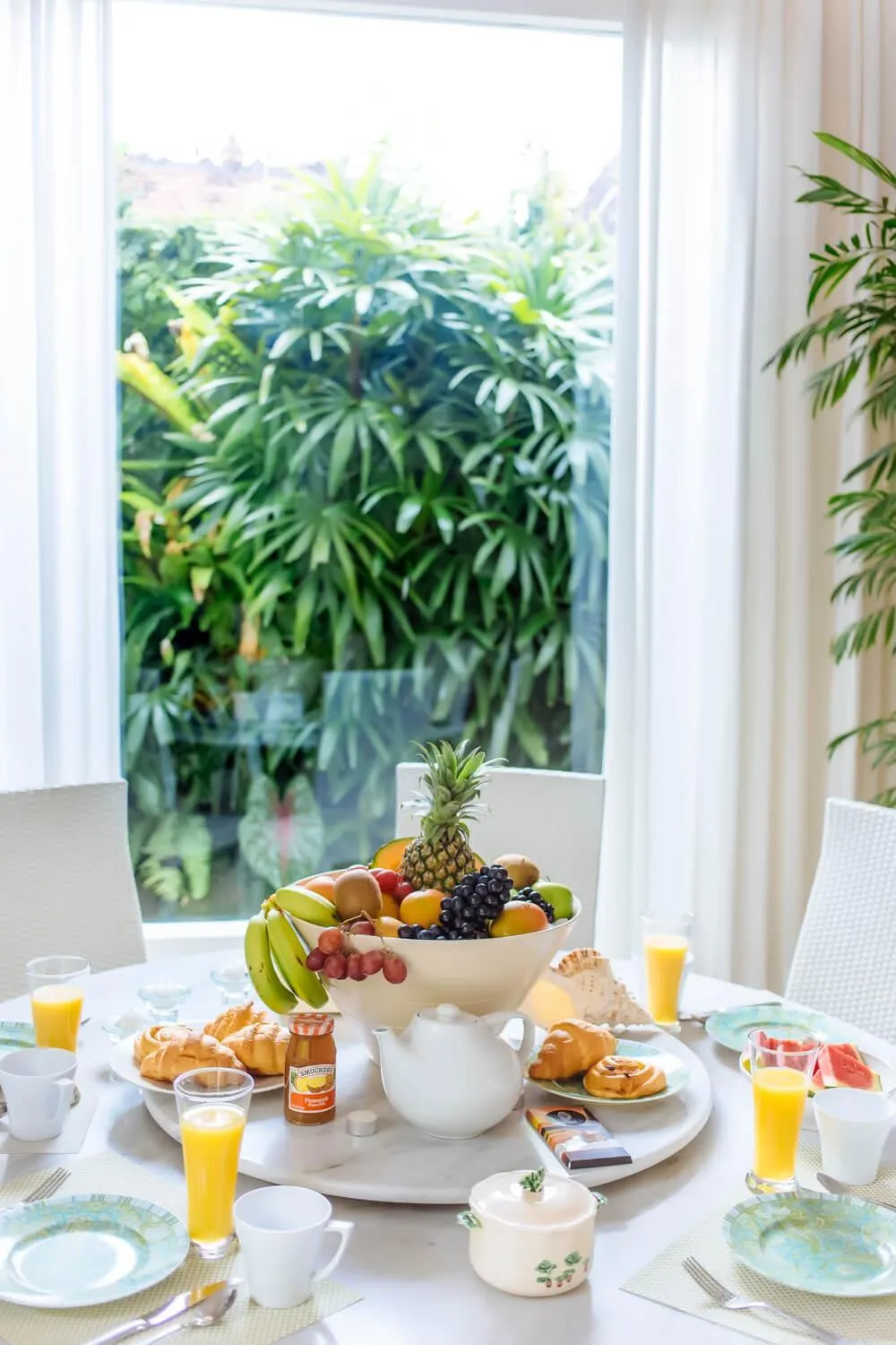 Dining area in Villa Casabola - Seminyak
