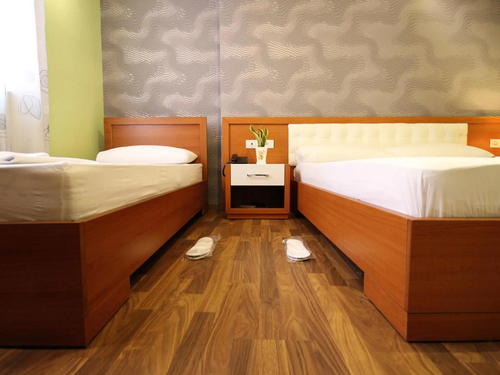 Shower, Bed in Hotel Bylis