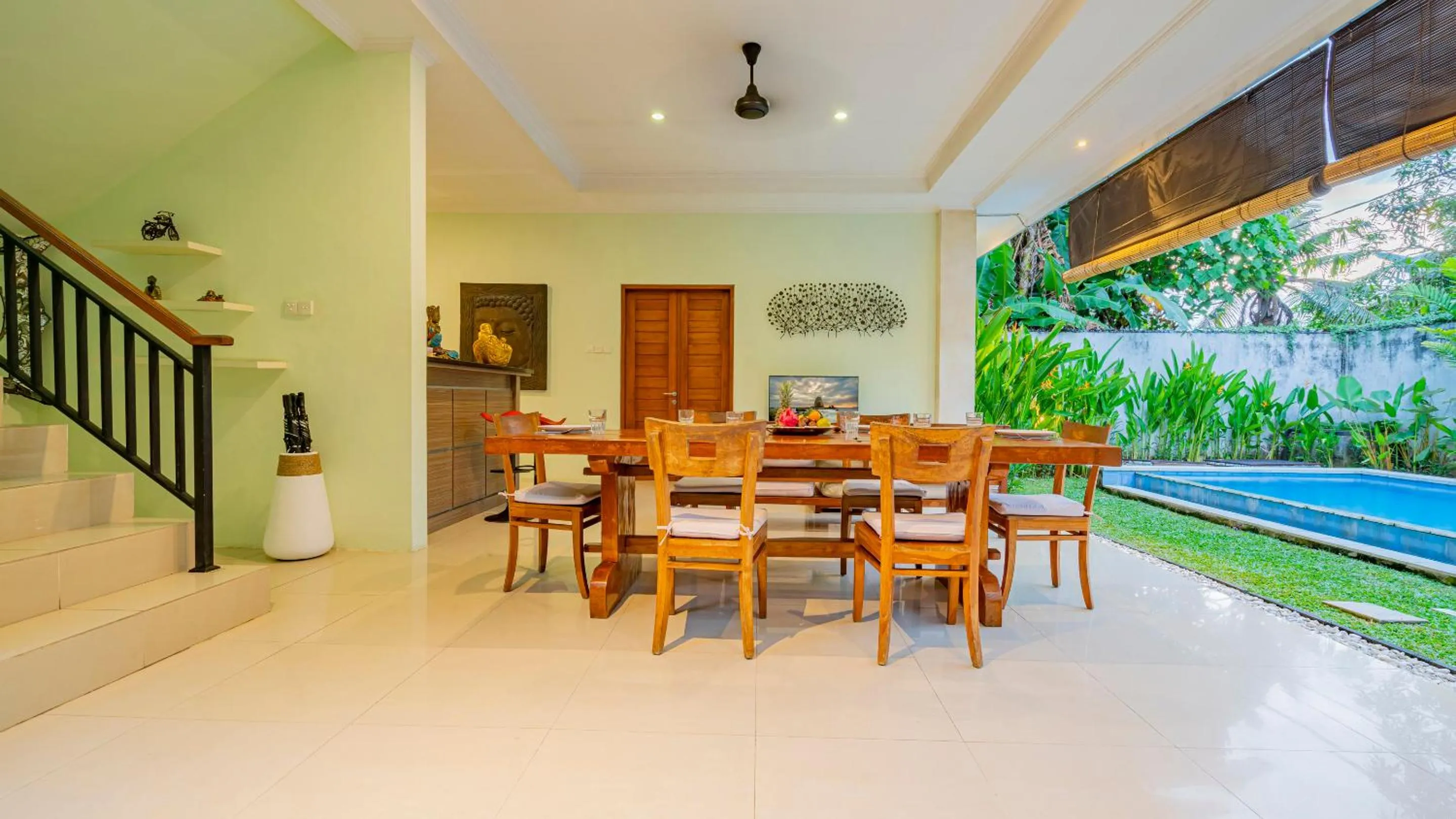 Dining area in Villa Harmony - Seminyak