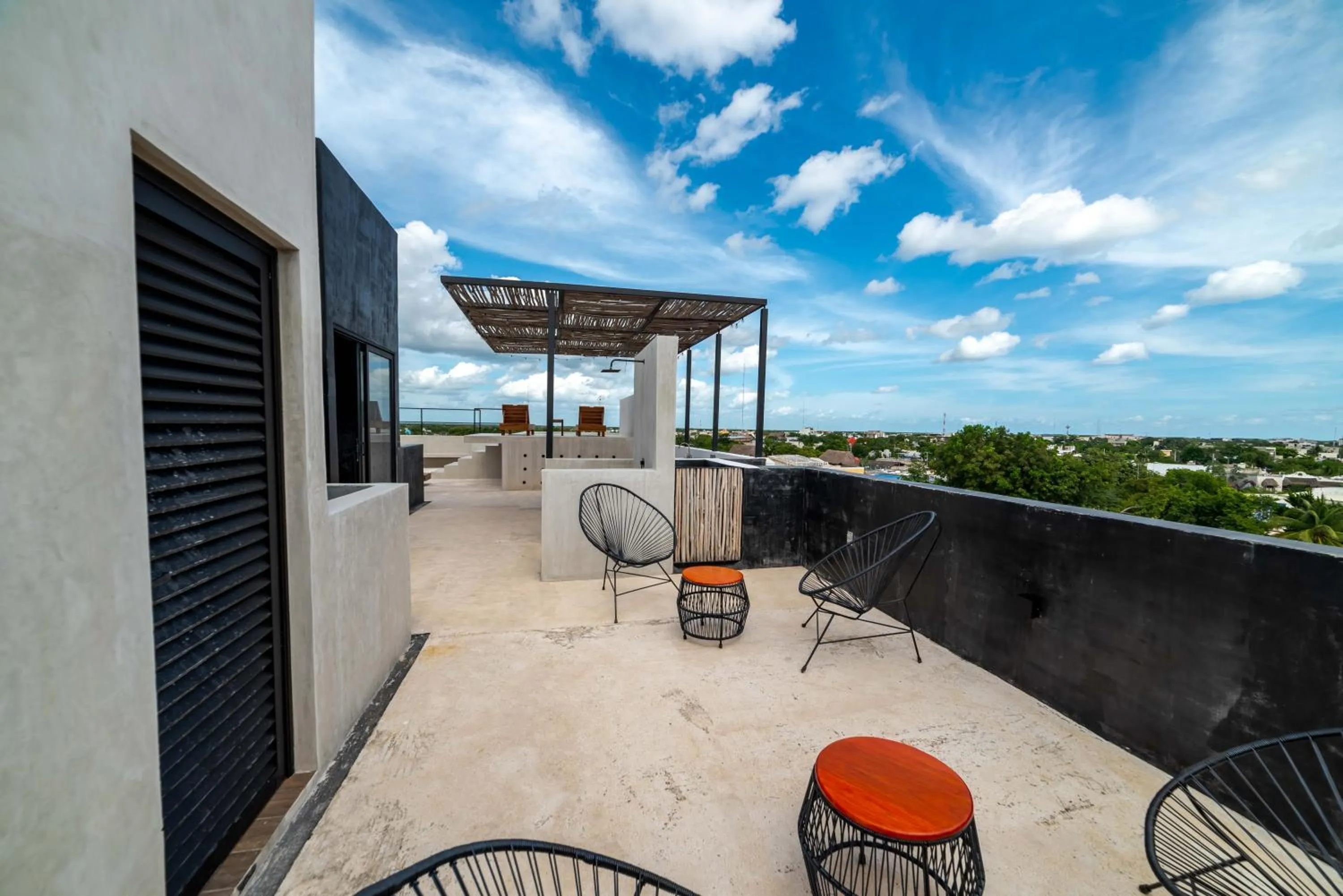 Property building in The Teodoro