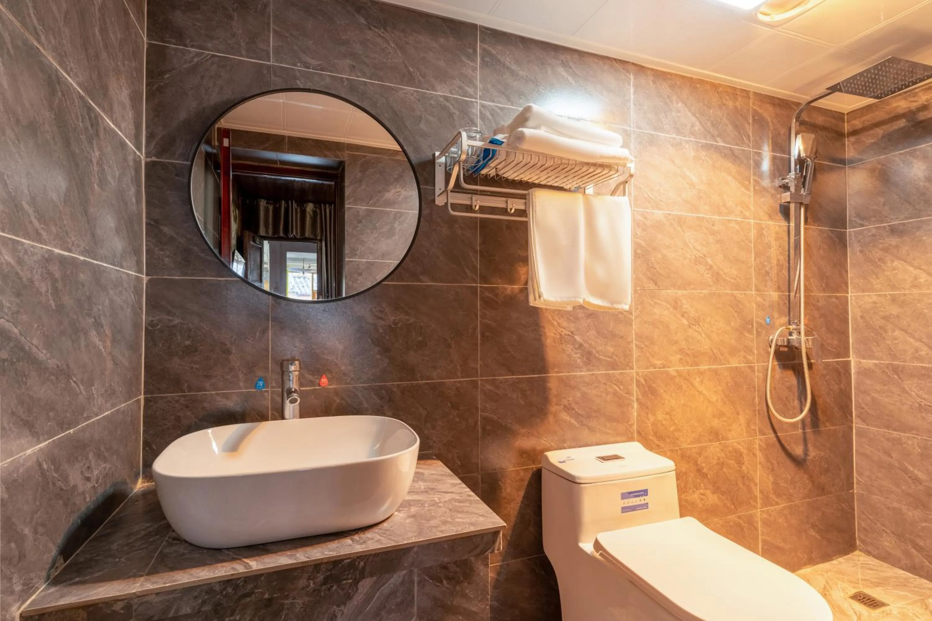 Lijiang Ancient City View Inn