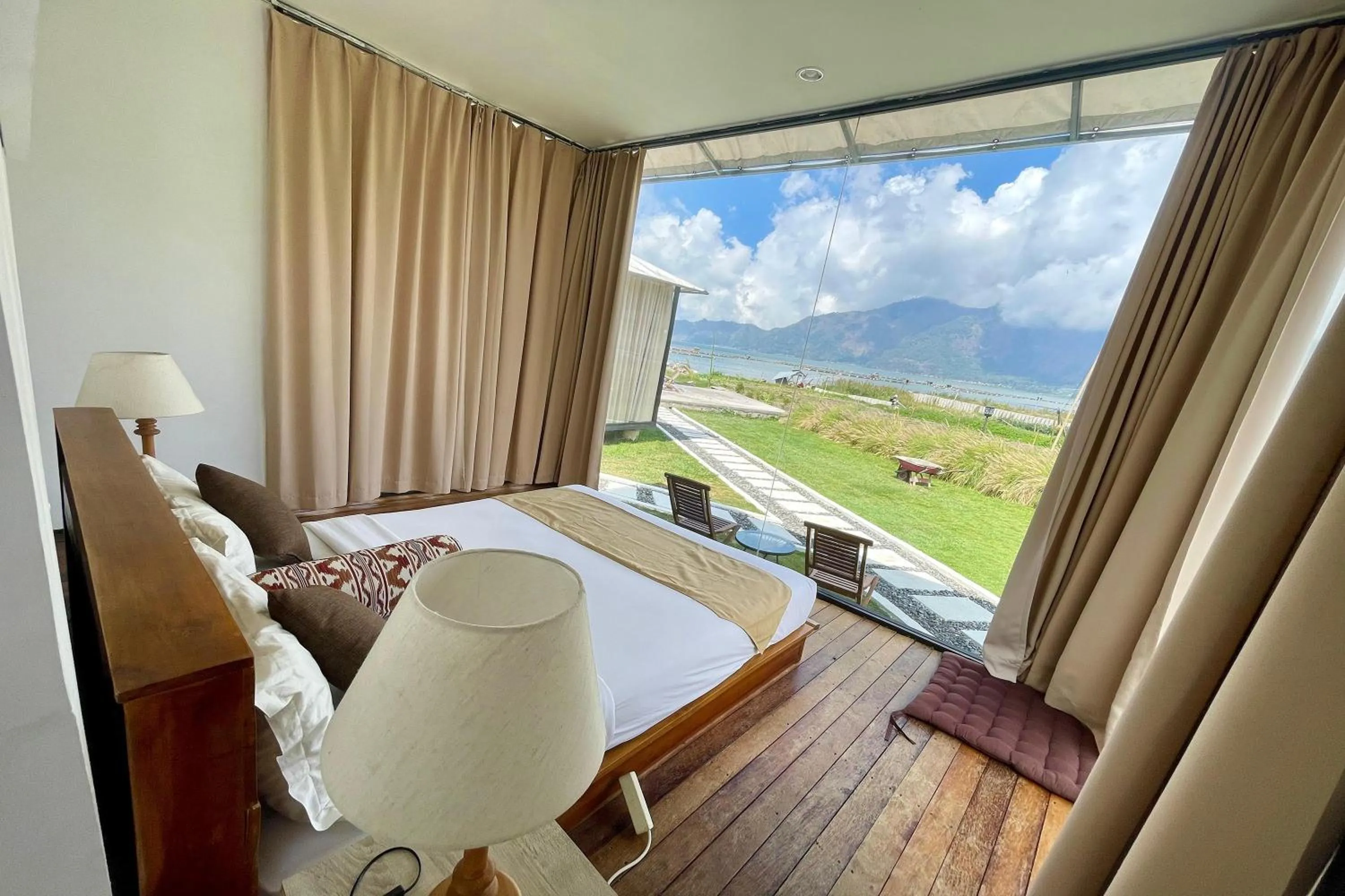 View (from property/room), Bed in Double U Camp and Villa