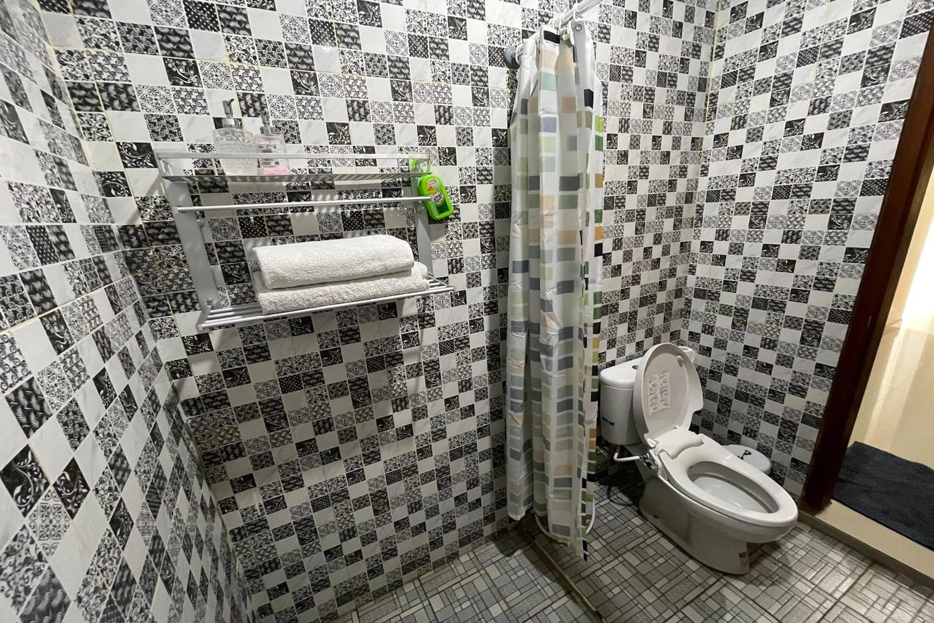 Bathroom in Double U Camp and Villa