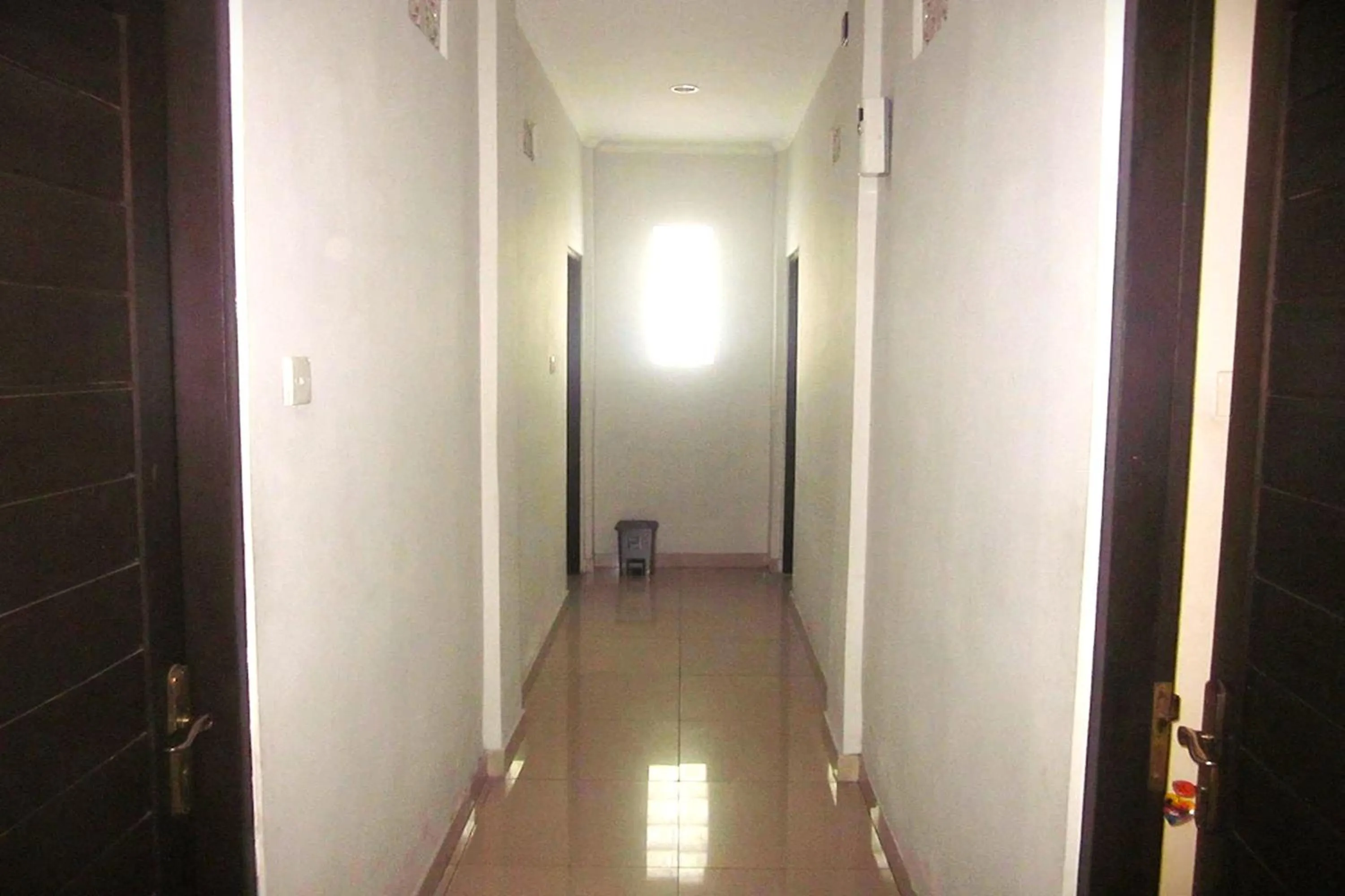 Area and facilities in Hotel Warta Dua