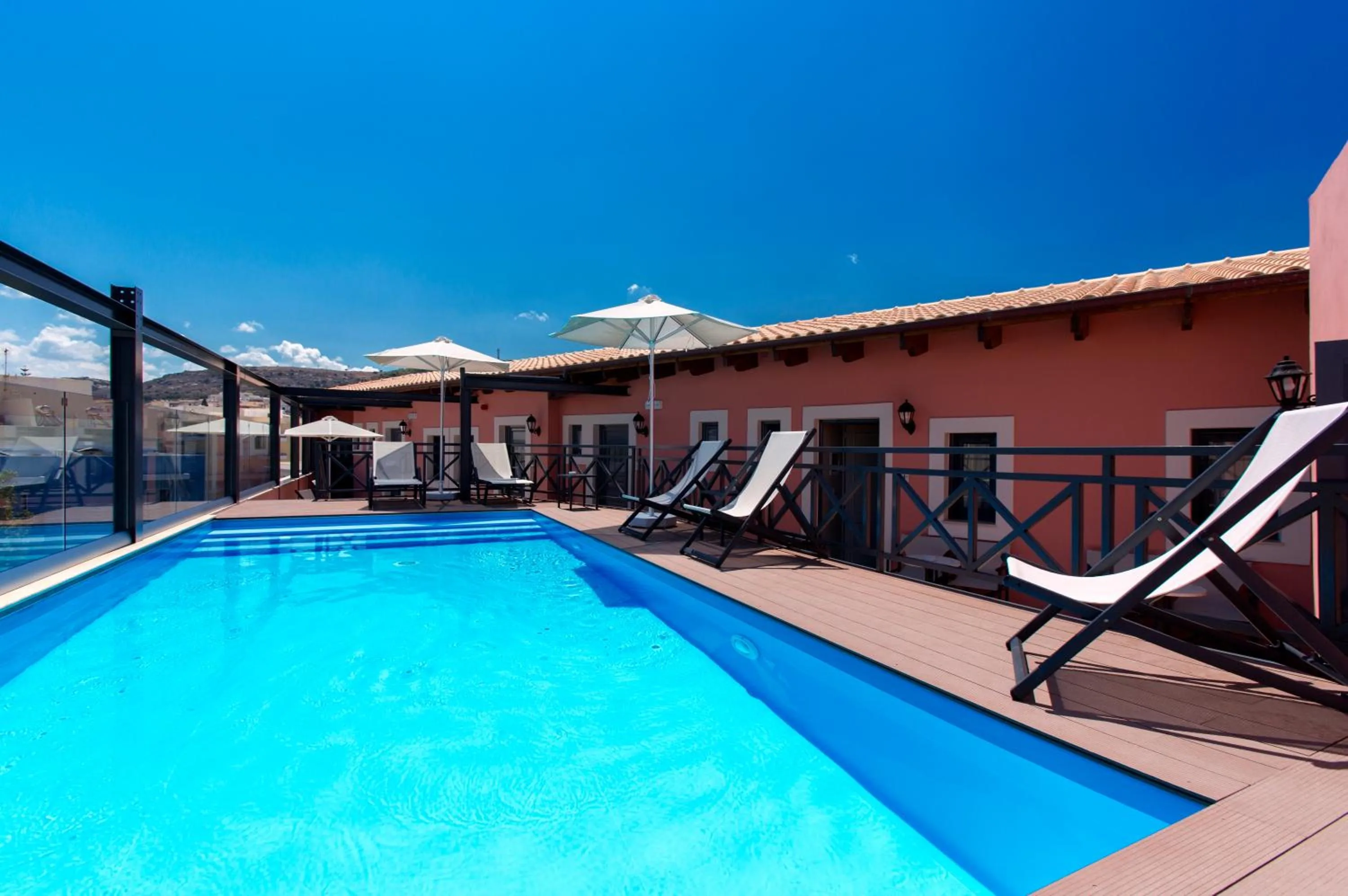 Swimming pool in Ionia Suites