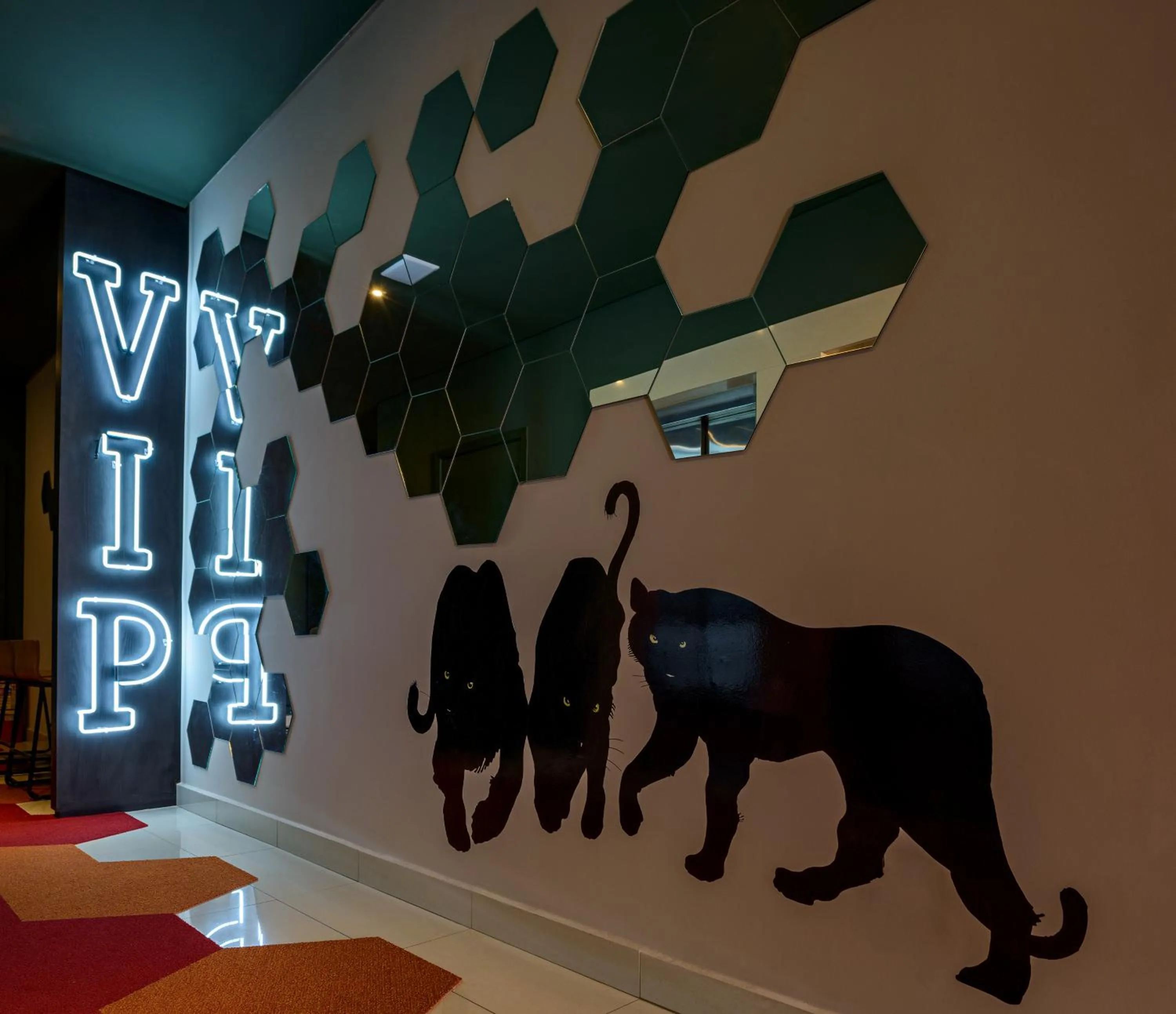 Decorative detail in ibis Styles Ribeirao Preto Braz Olaia