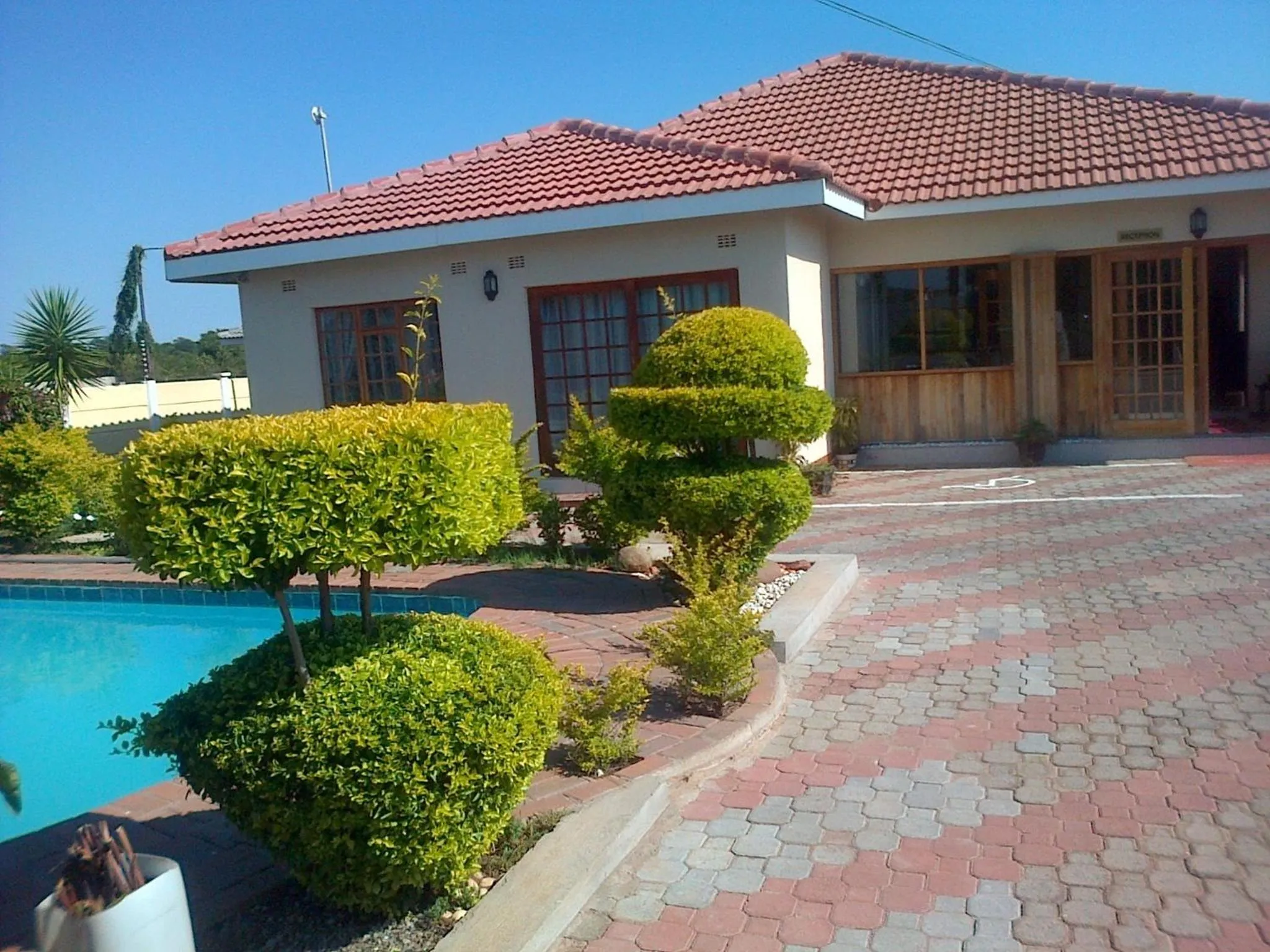 Comfort Palace Guesthouse