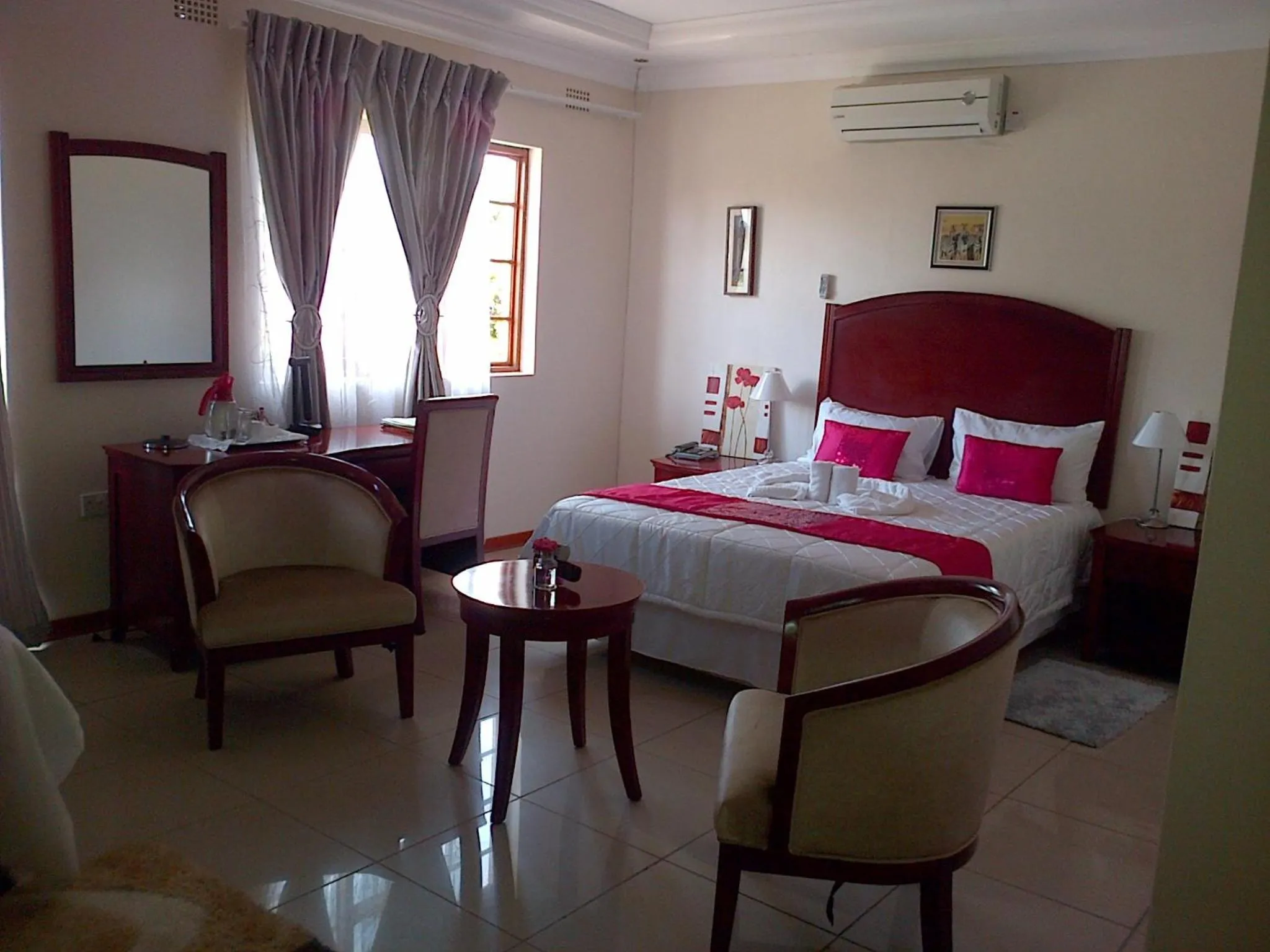 Bed in Comfort Palace Guesthouse