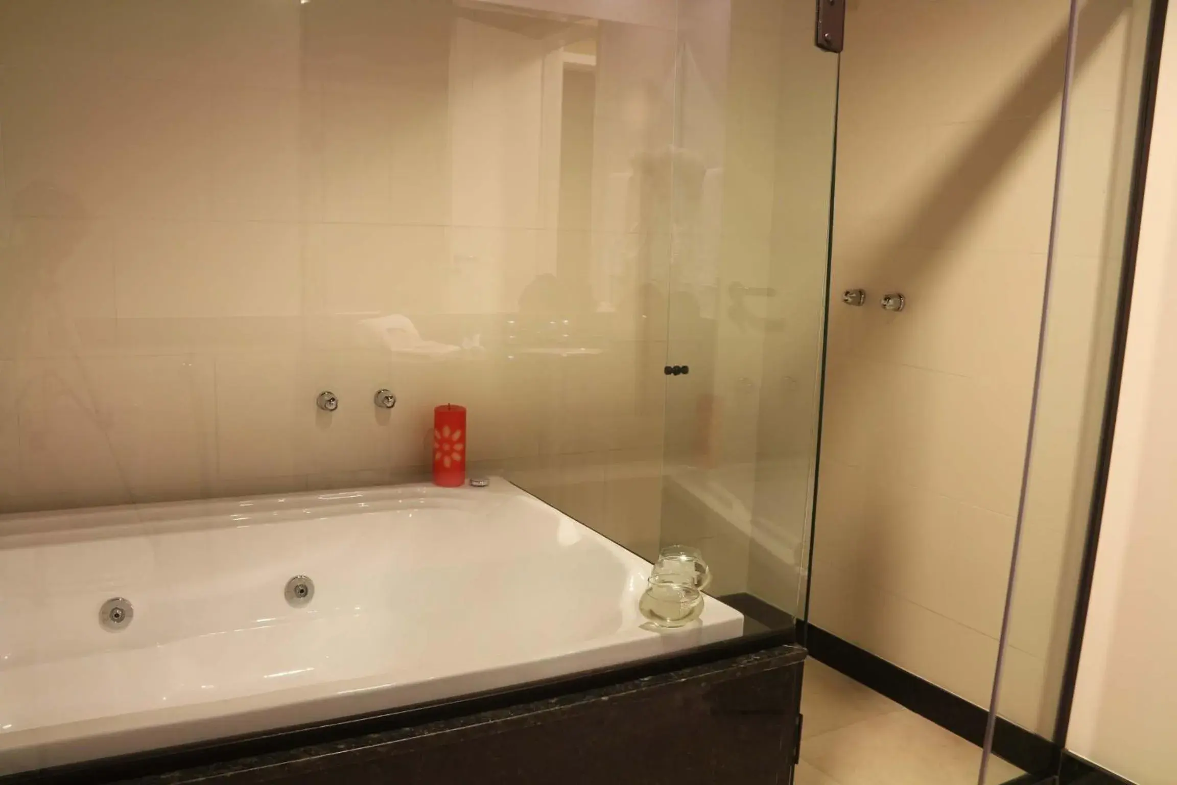 Double Room with Spa Bath in Hotel Willisau Double Room with Spa Bath in Hotel Willisau