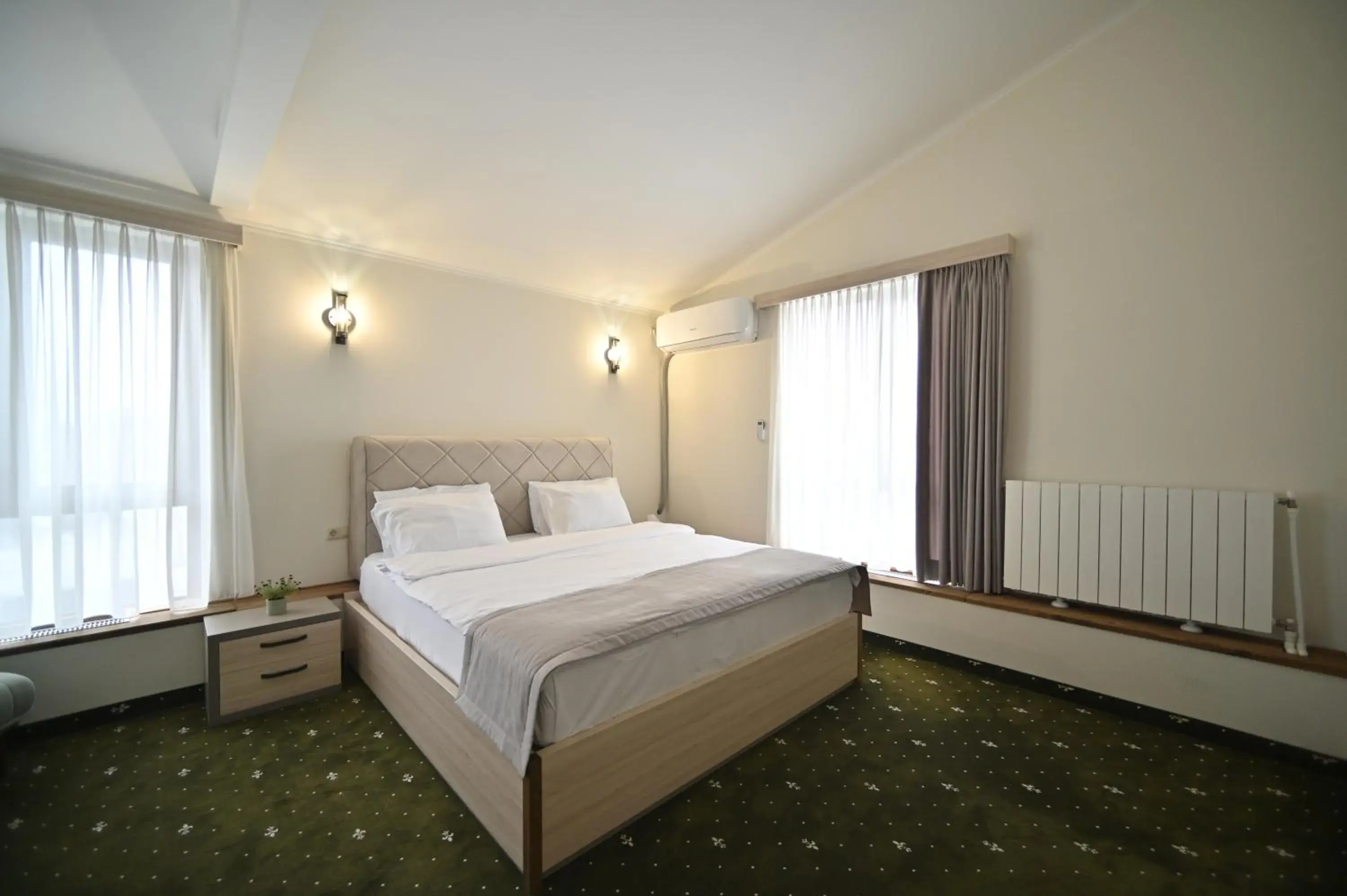 Suite with Pool View - single occupancy in Colette Hotel Suite with Pool View - single occupancy in Colette Hotel