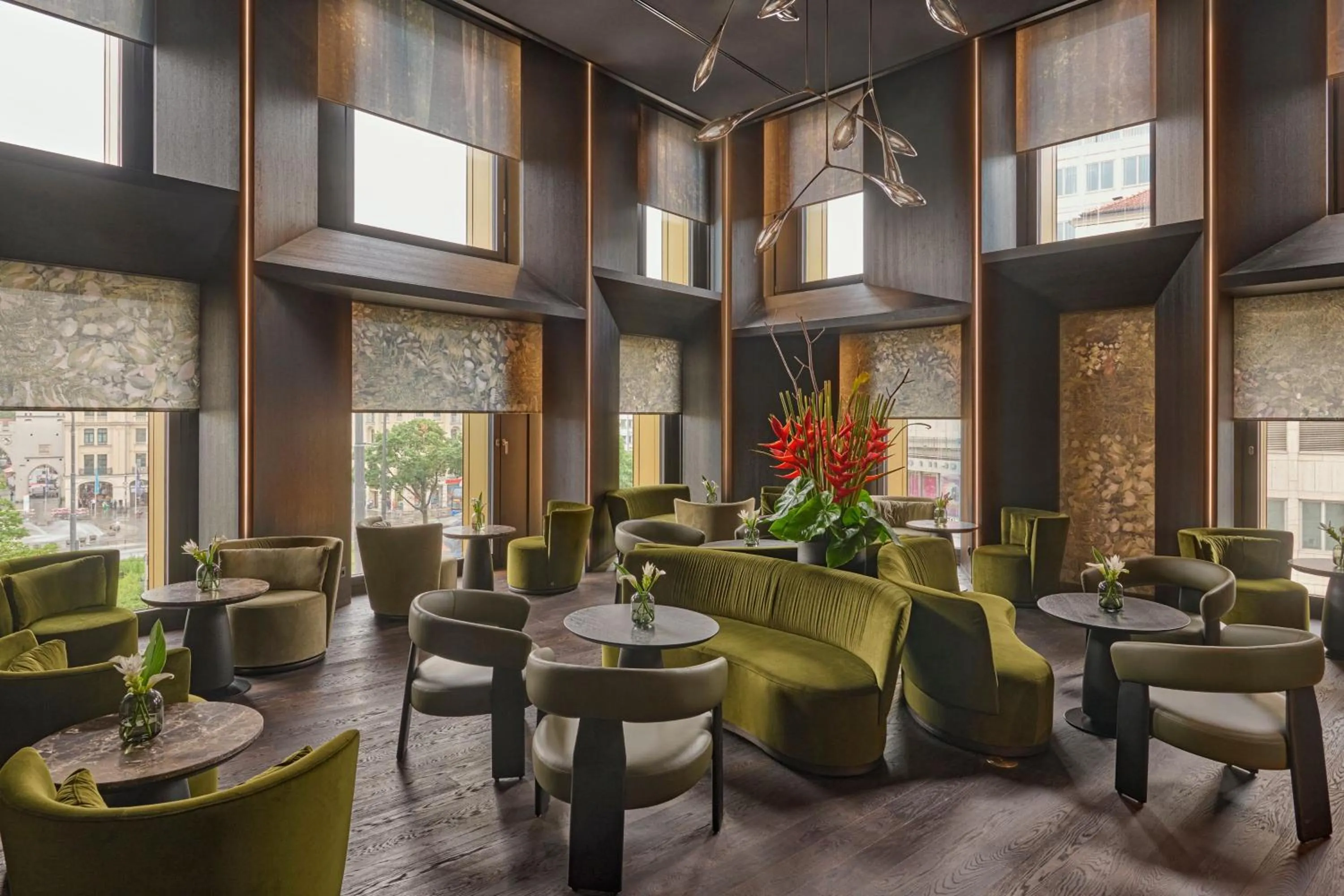 Lounge or bar in Koenigshof, a Luxury Collection Hotel, Munich