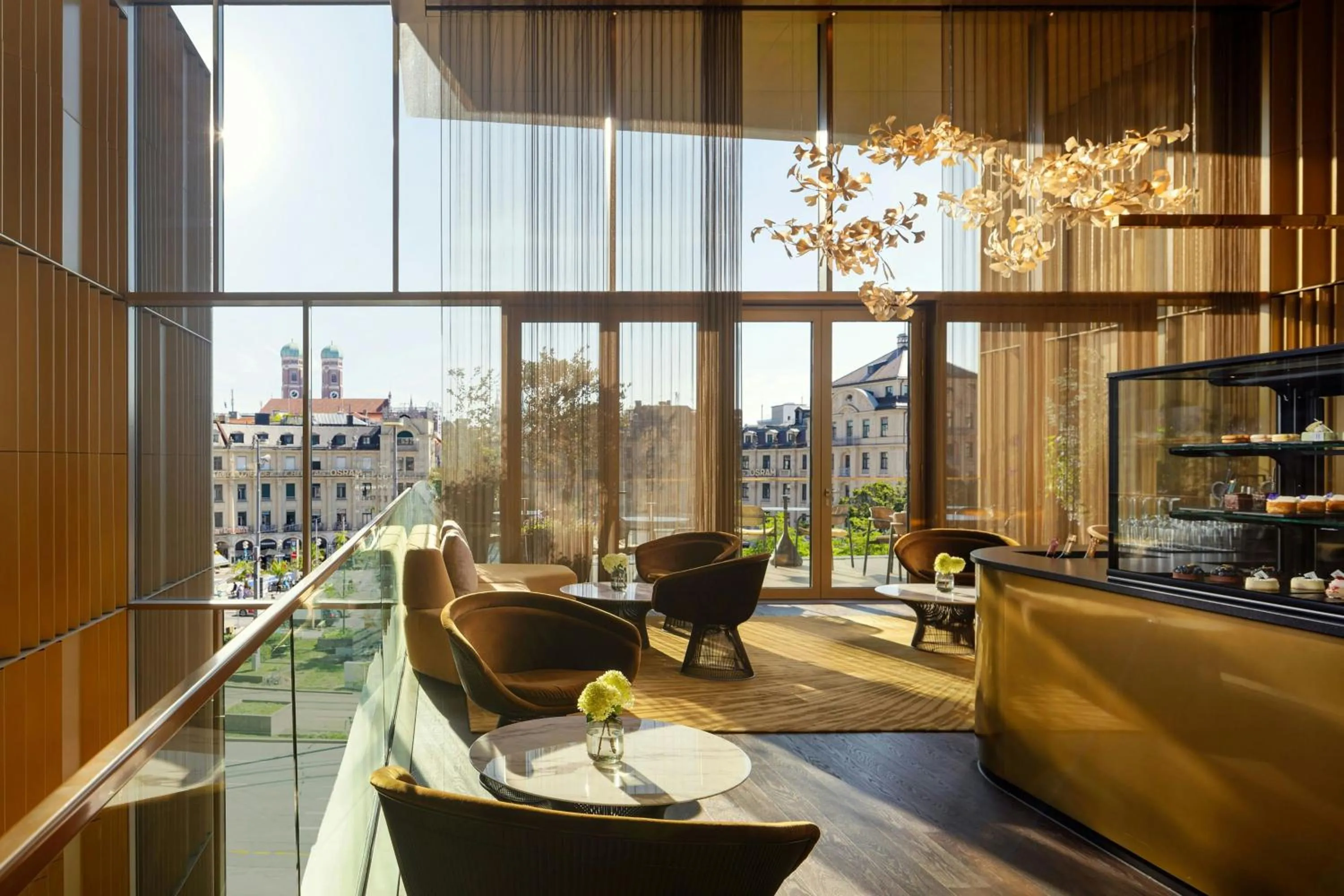 Restaurant/places to eat in Koenigshof, a Luxury Collection Hotel, Munich