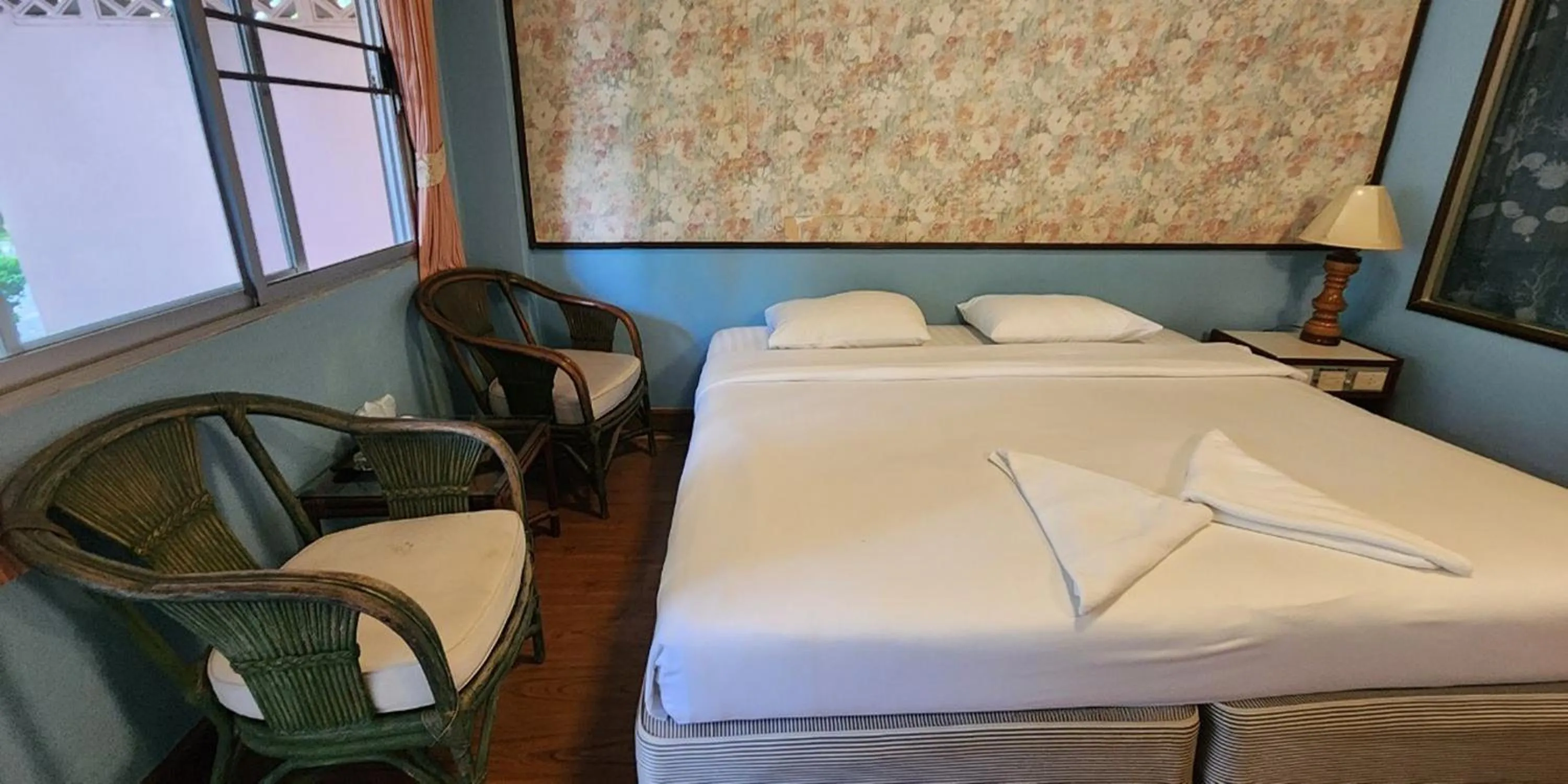 Photo of the whole room, Bed in Safari Riviera Resort