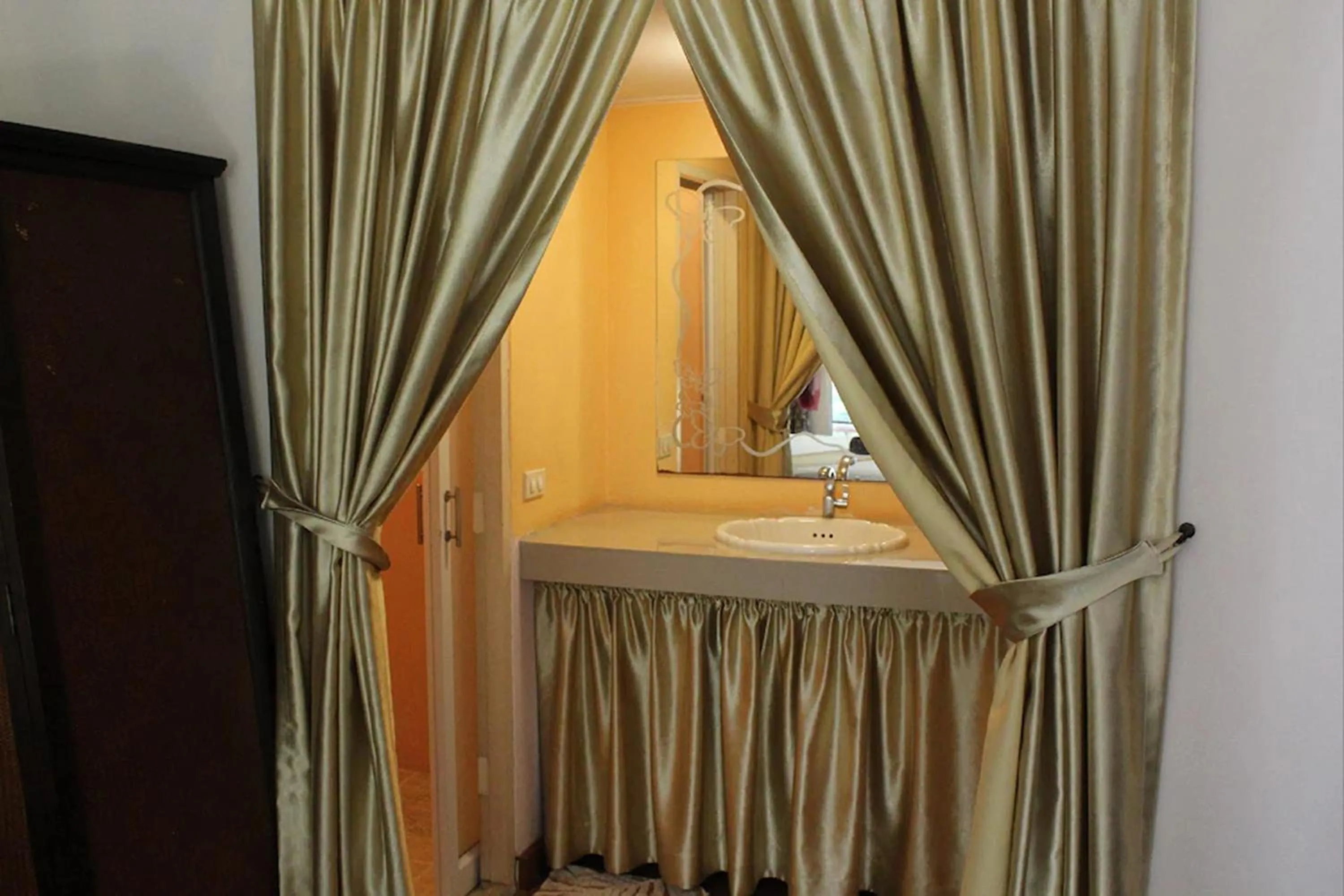 Bathroom in Safari Riviera Resort