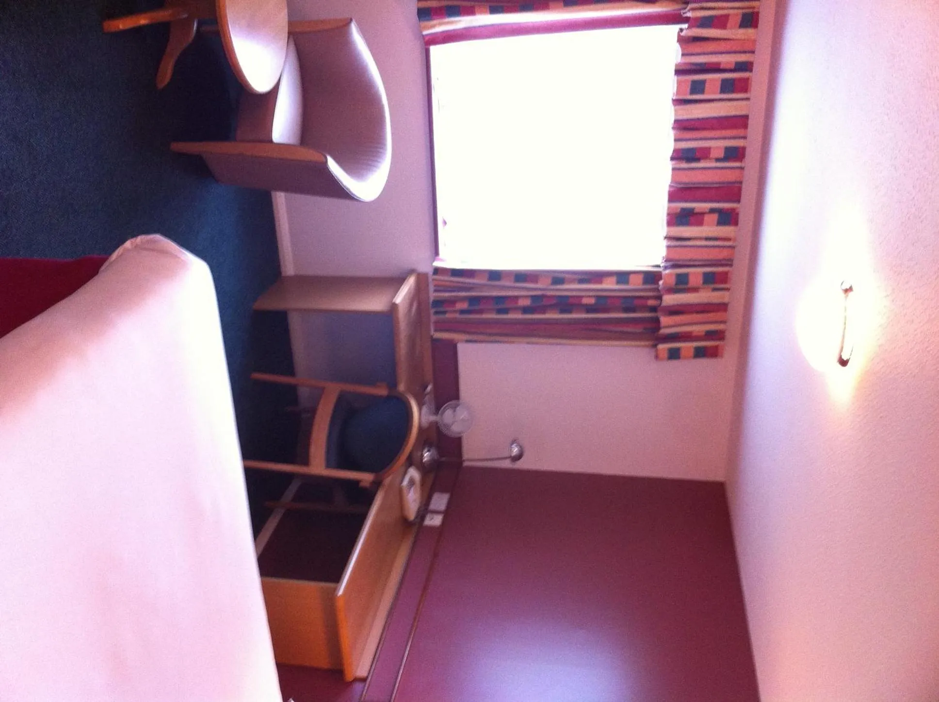 Photo of the whole room in Days Inn Hotel Abington - Glasgow
