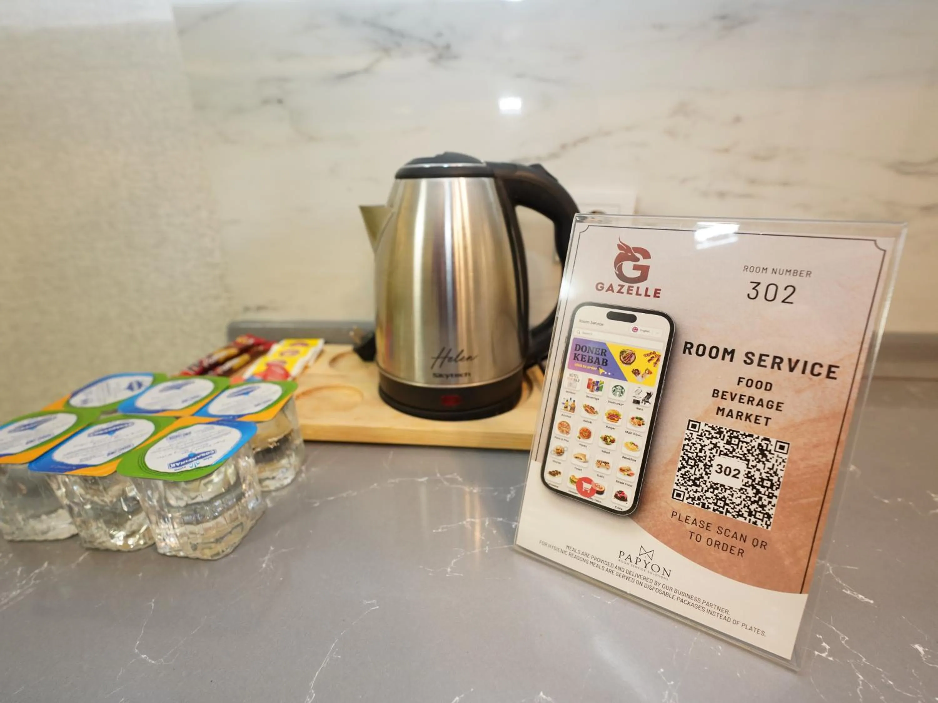Coffee/tea facilities in gazelle suites
