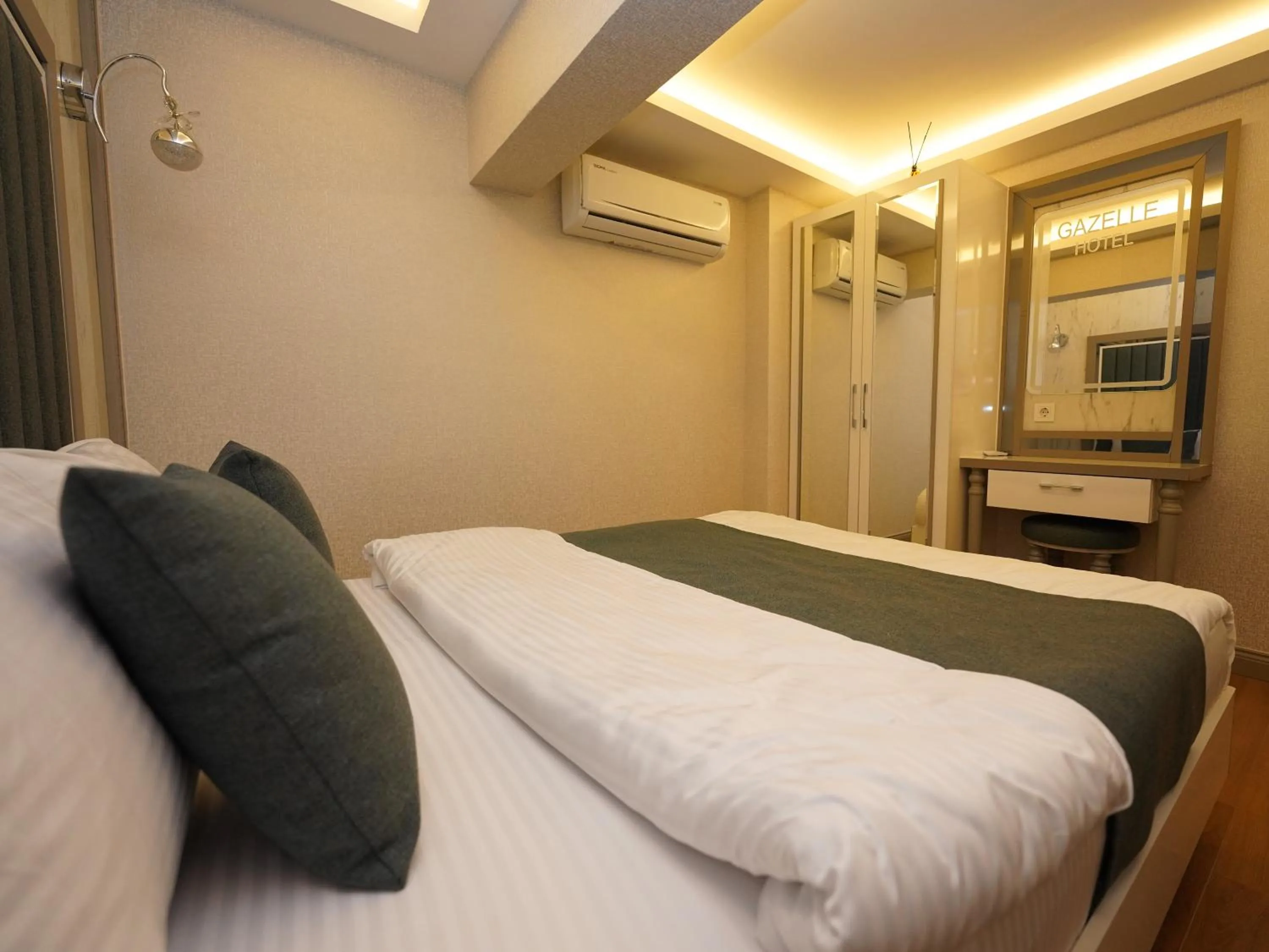 Bed in gazelle suites