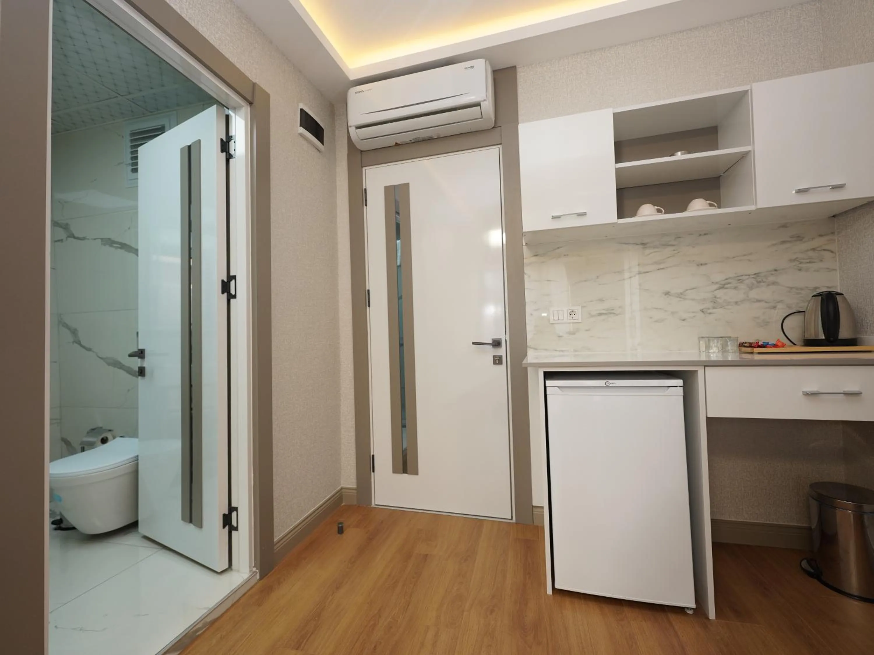 Bathroom in gazelle suites