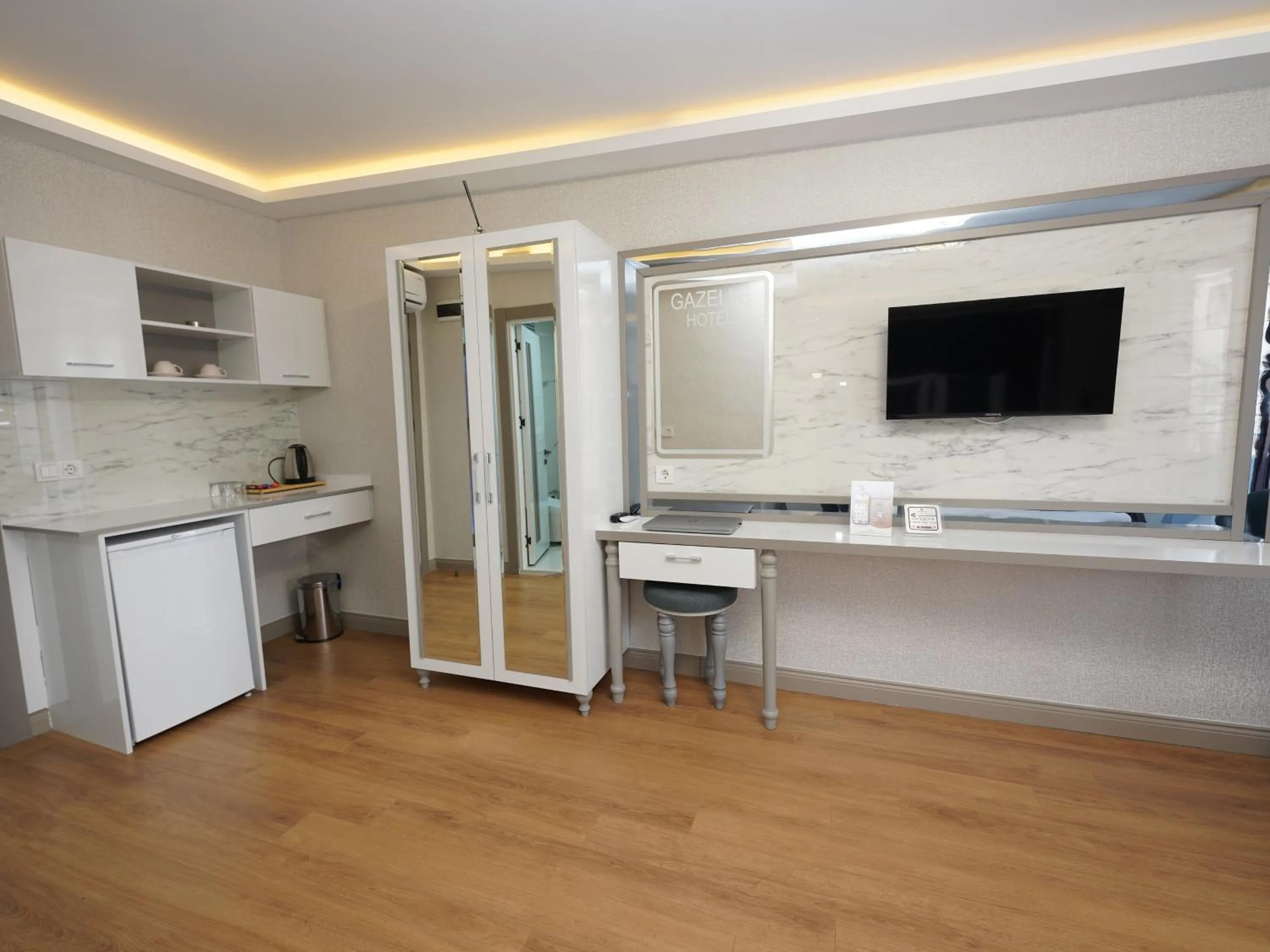 TV and multimedia in gazelle suites