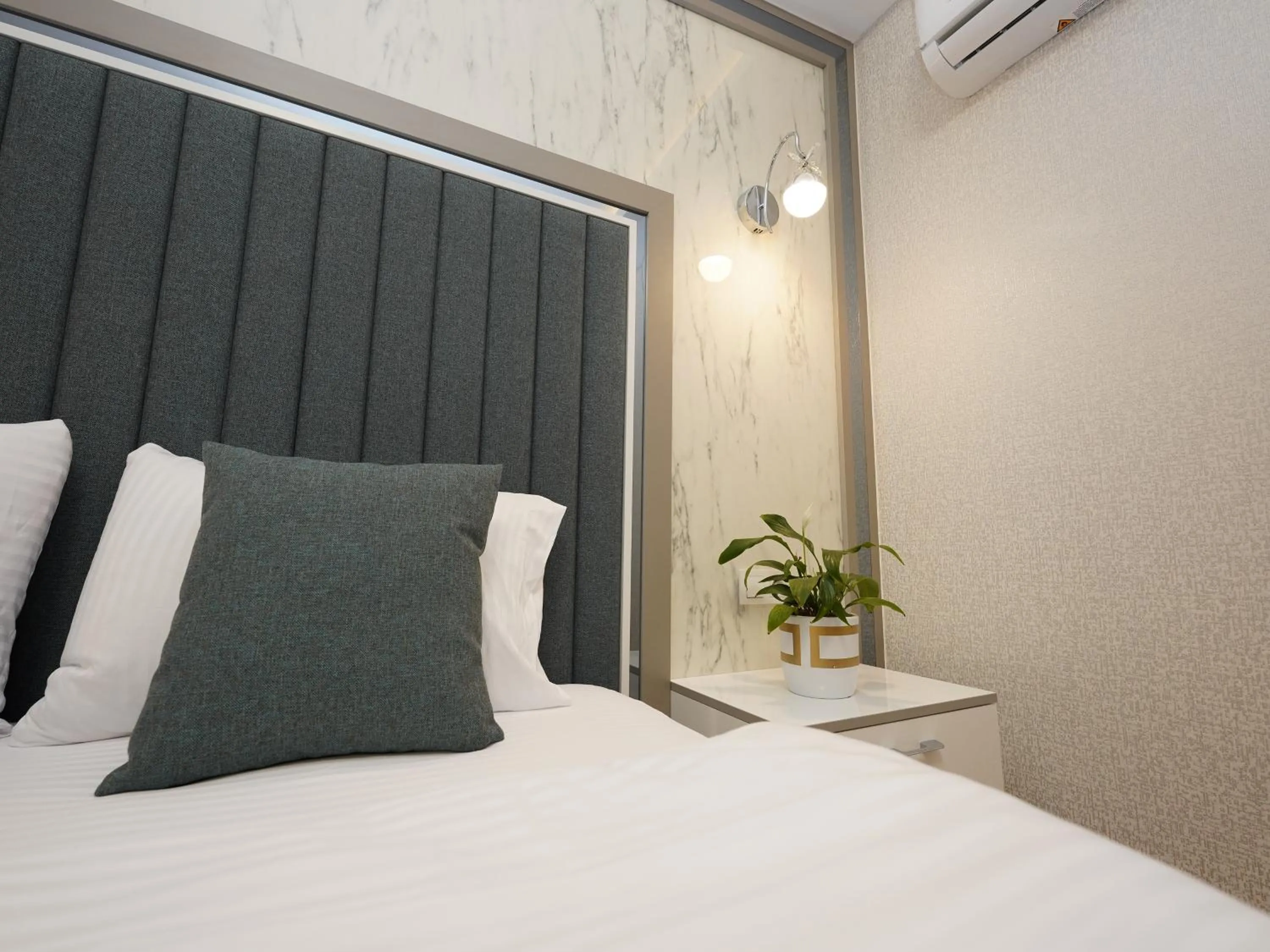 Bed in gazelle suites