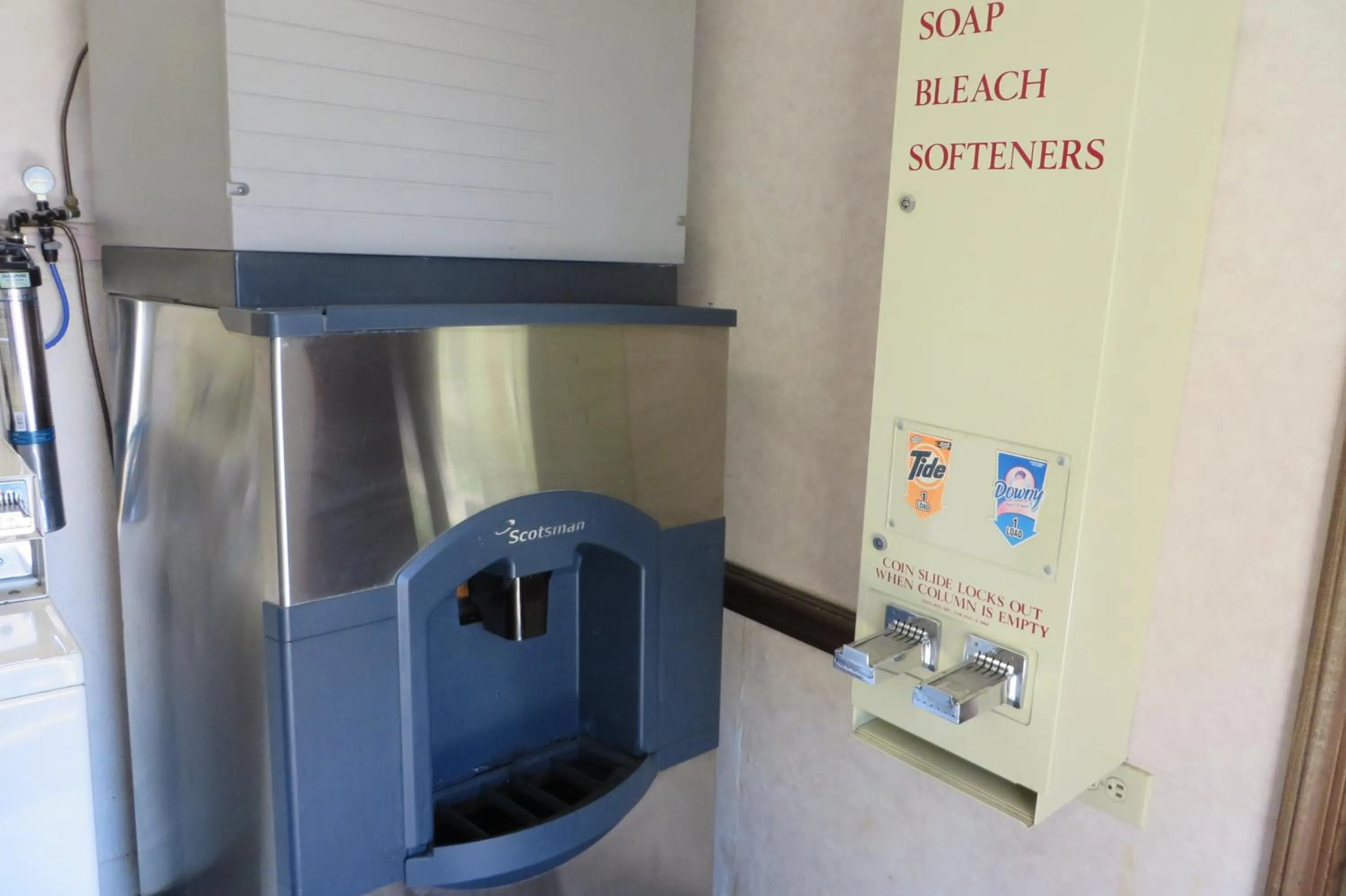 Area and facilities, Kitchen/Kitchenette in Knights Inn Canton