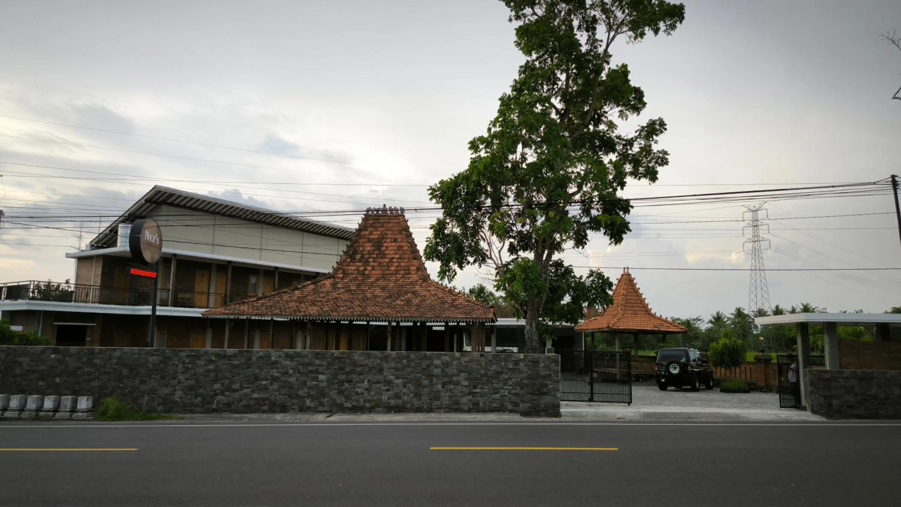 Property building in Nez's Guesthouse Syariah