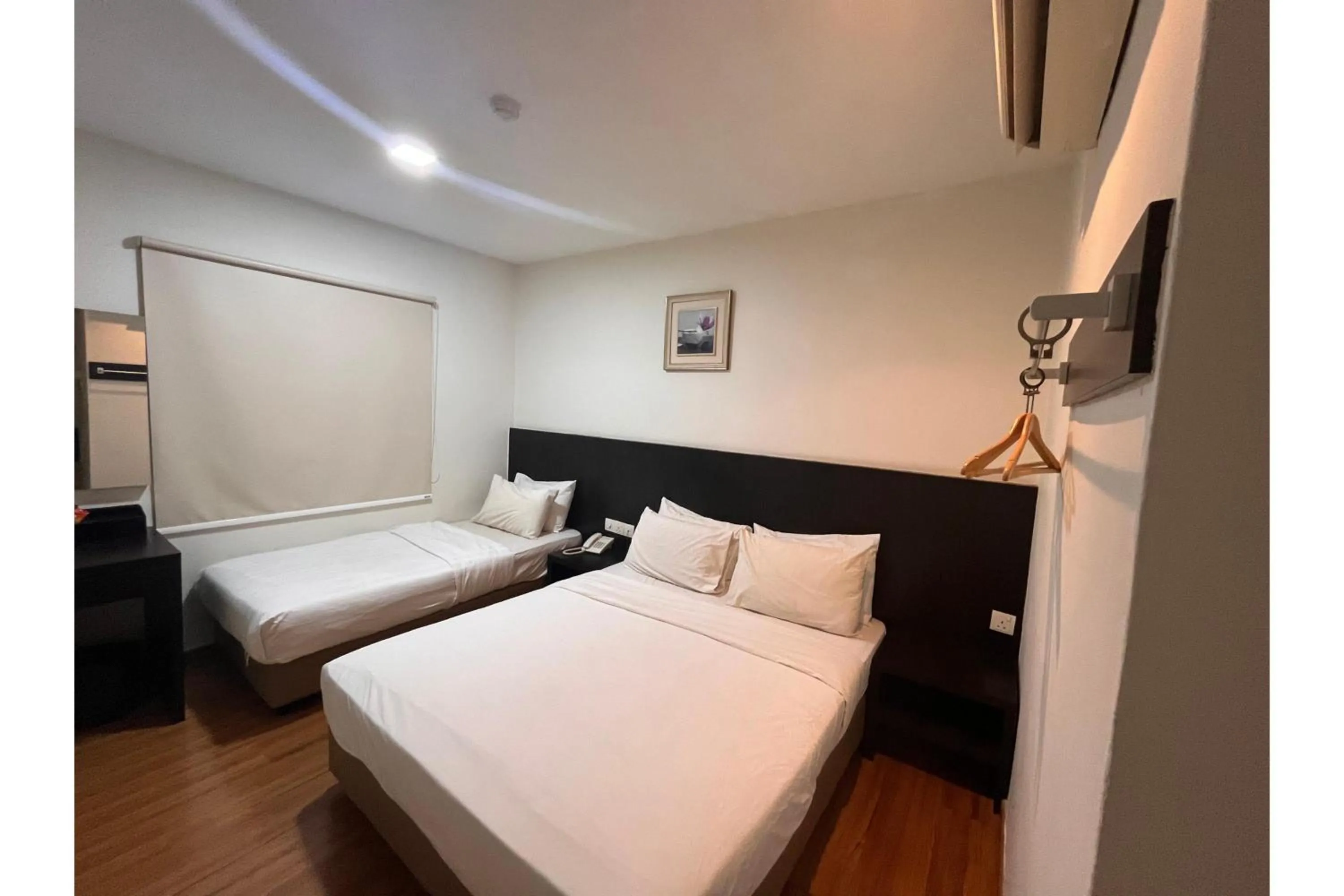 Bedroom, Bed in Grand World Hotel