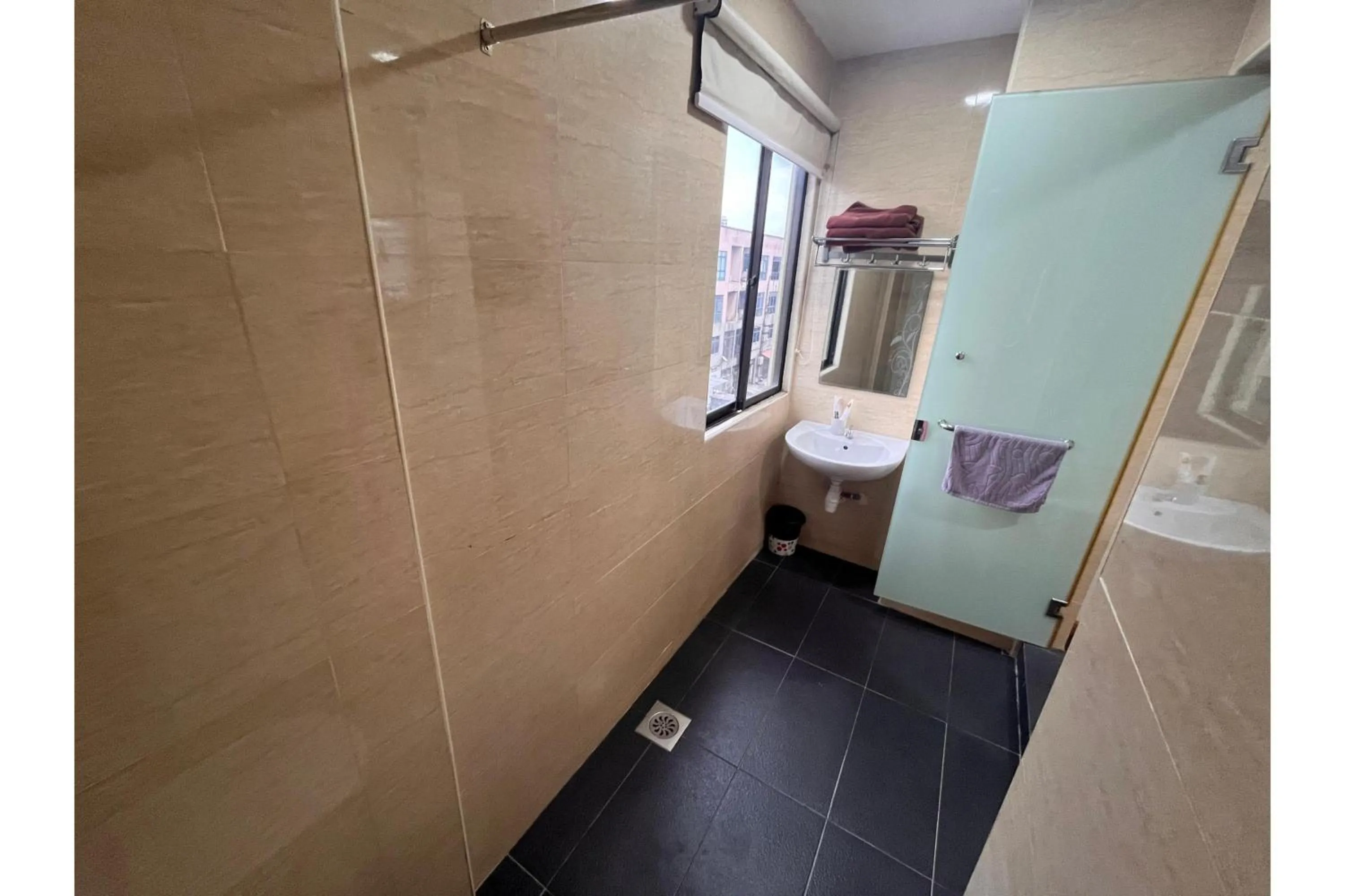 Bathroom in Grand World Hotel