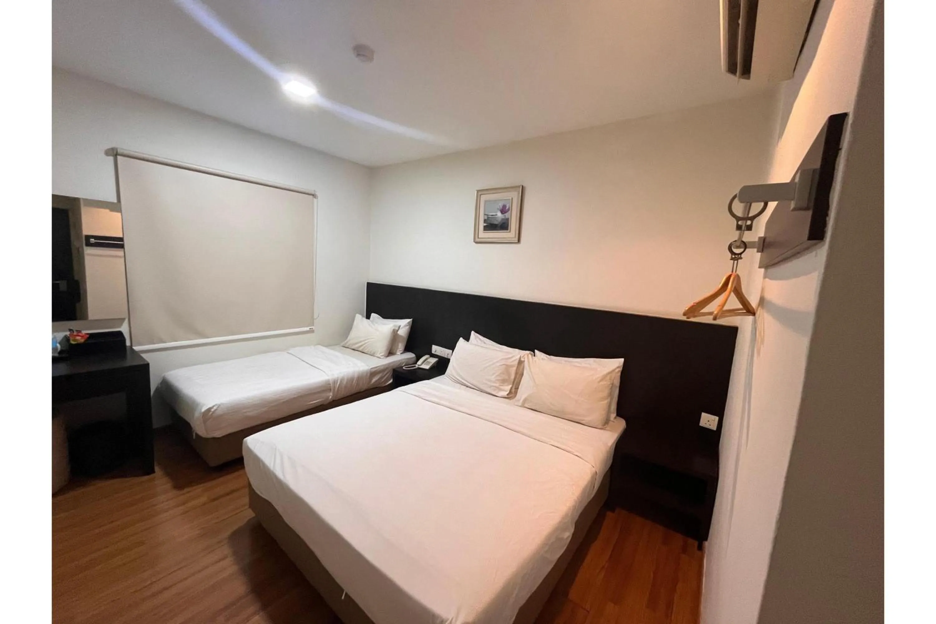 Bedroom, Bed in Grand World Hotel