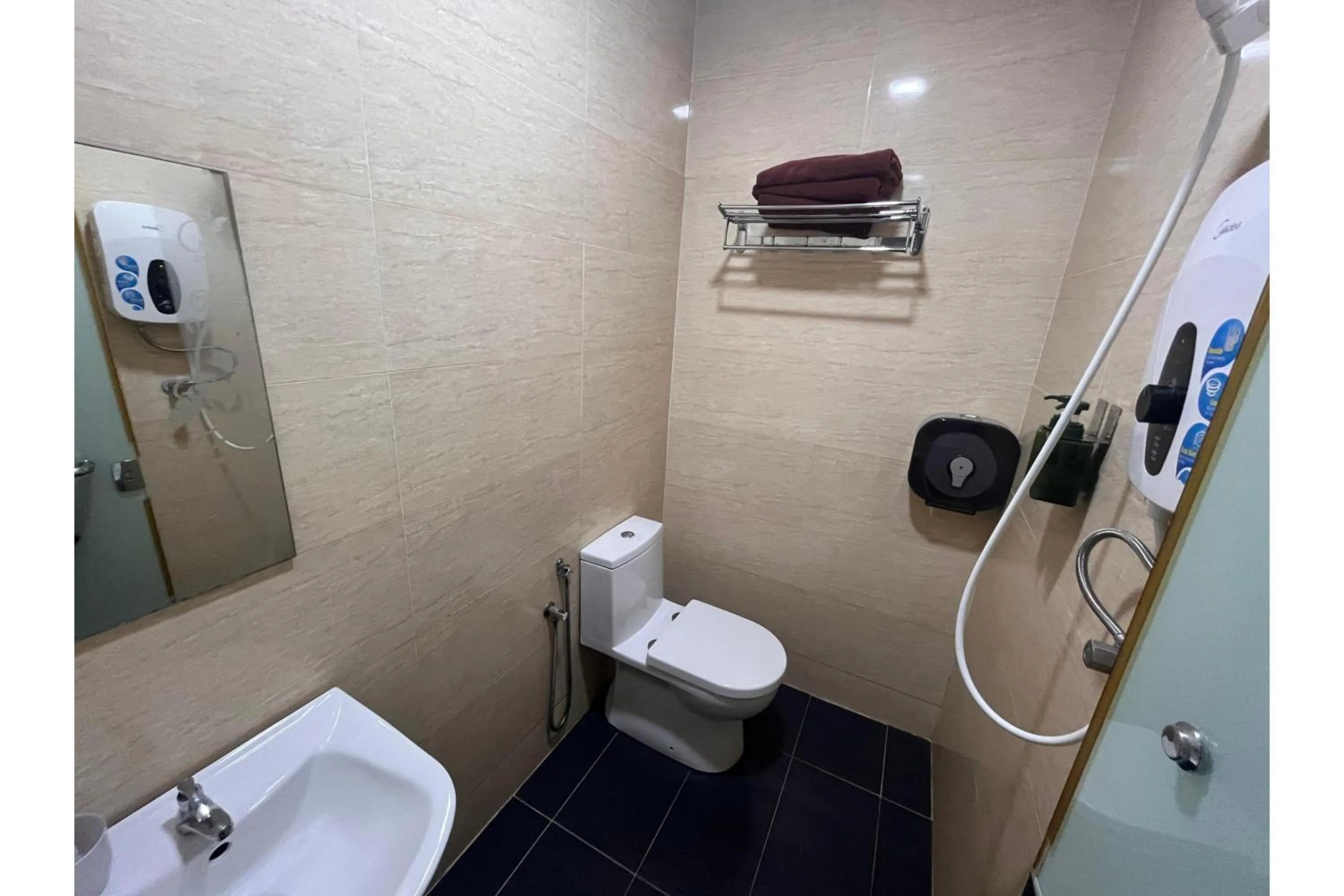 Bathroom in Grand World Hotel