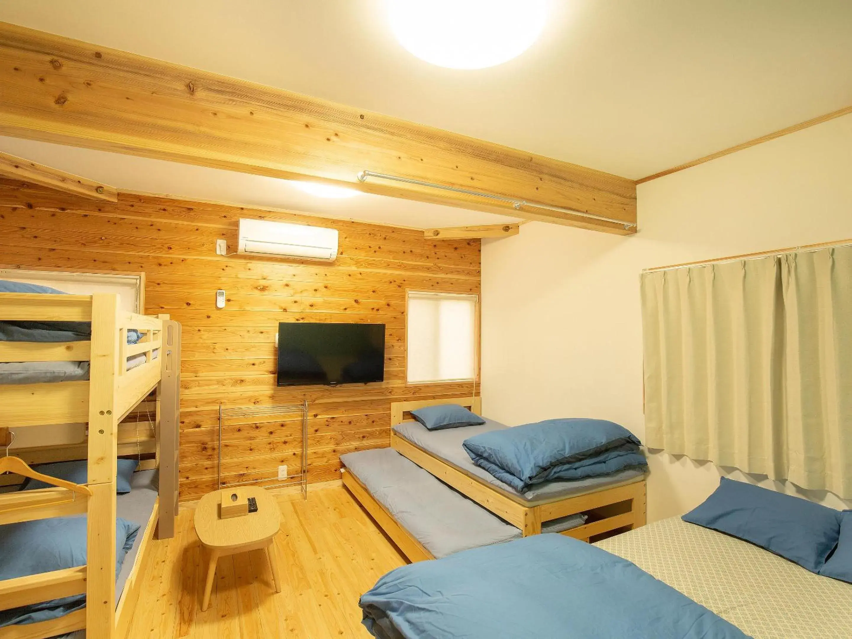 Family Room with Bathroom - single occupancy in Tabist Guest house Pumping Surf Family Room with Bathroom - single occupancy in Tabist Guest house Pumping Surf