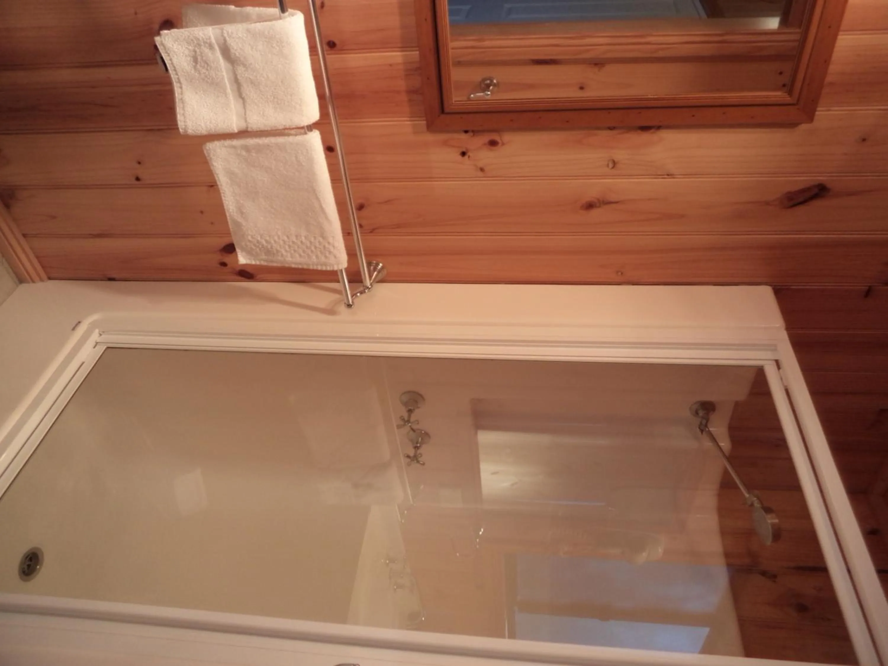 Bathroom in Bicheno East Coast Holiday Park